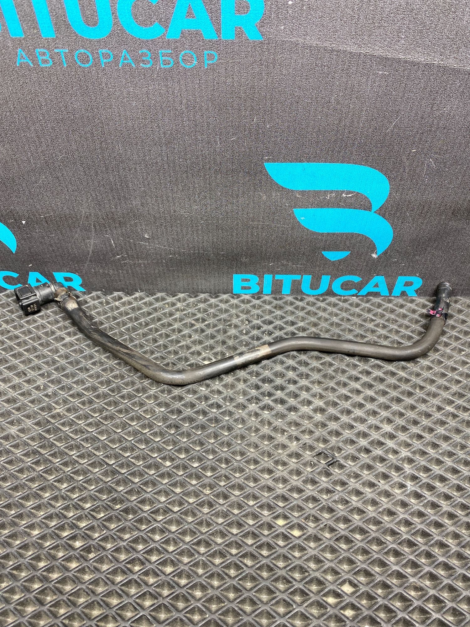 https://ycs.partsauto.market/partsauto-images/thmbs/userImages/c8f07ba63eb5b2f0f6006ea854bf8f7d/part/4316b422-0f27-4ed7-a61a-5b650f3080f9_1776857083794.jpg