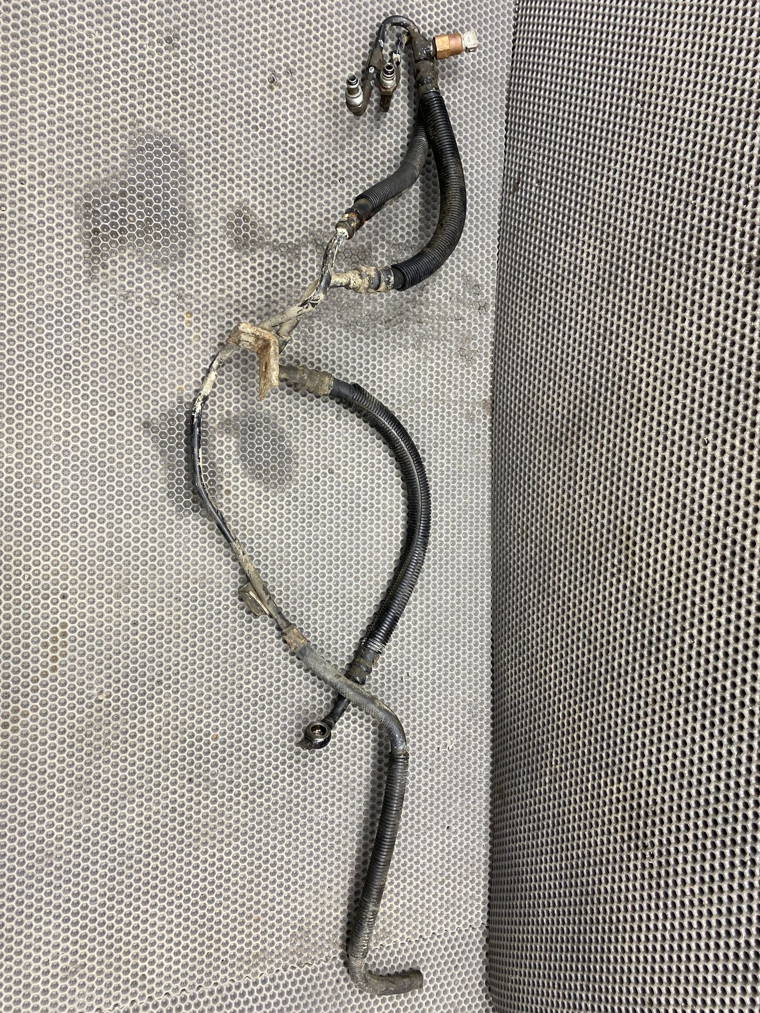 Б/У Трубка ГУР низкого давления  Toyota CARINA E 6 дорест. 1992—1996 1994 Зеленый, 2990 рублей, Краснодар