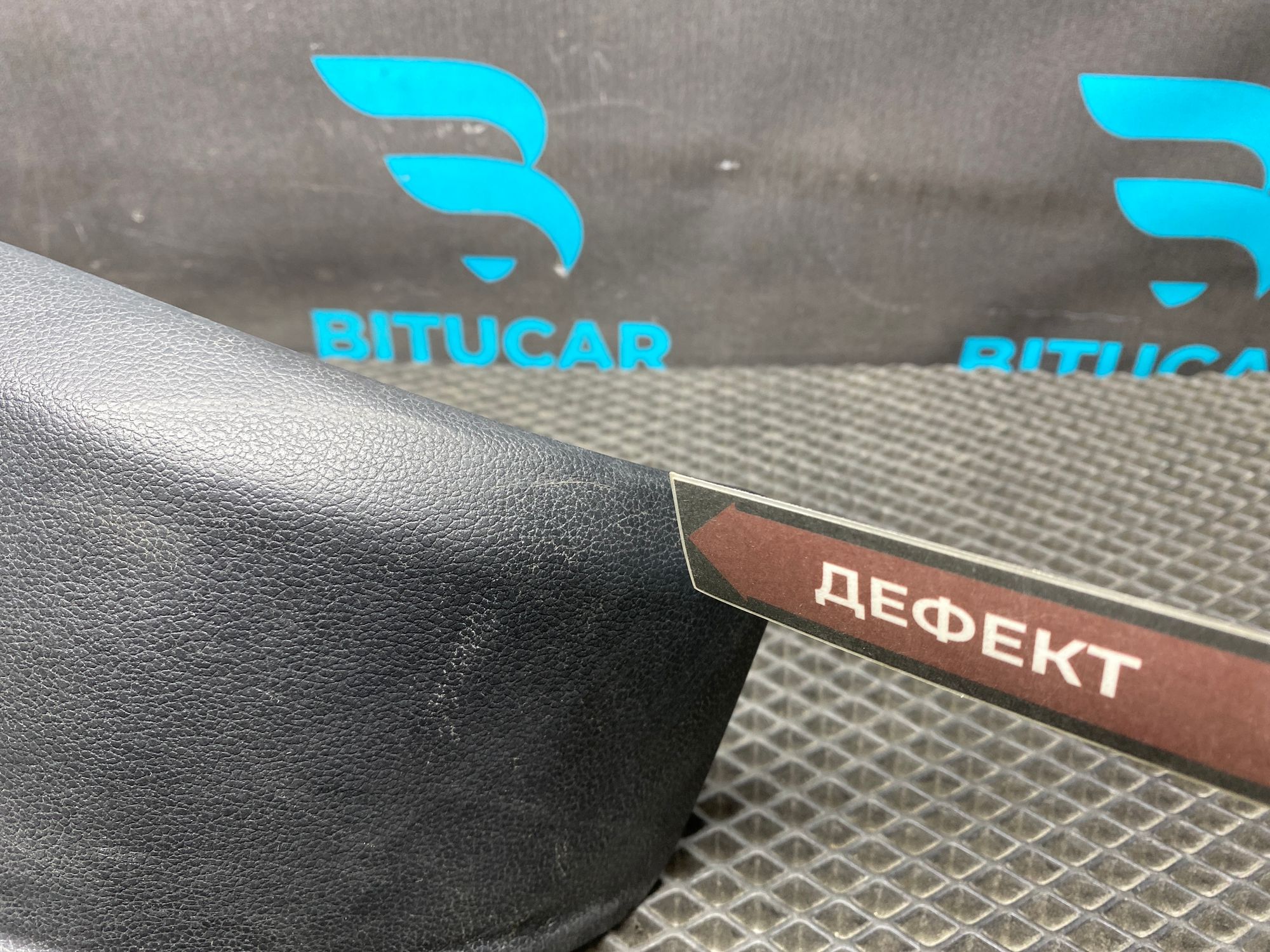 https://ycs.partsauto.market/partsauto-images/thmbs/userImages/c8f07ba63eb5b2f0f6006ea854bf8f7d/part/441fc5b4-1840-400b-b392-76bdd2107fce_1777012410831.jpg