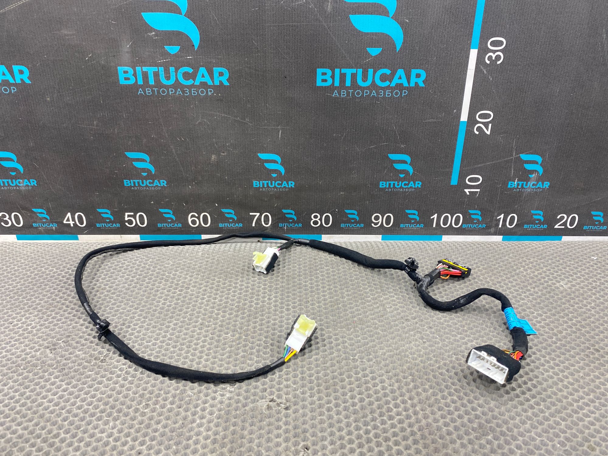 https://ycs.partsauto.market/partsauto-images/thmbs/userImages/c8f07ba63eb5b2f0f6006ea854bf8f7d/part/451cc9ea-46b7-4be6-a176-e4838cbb3d69_1769180435643.jpg