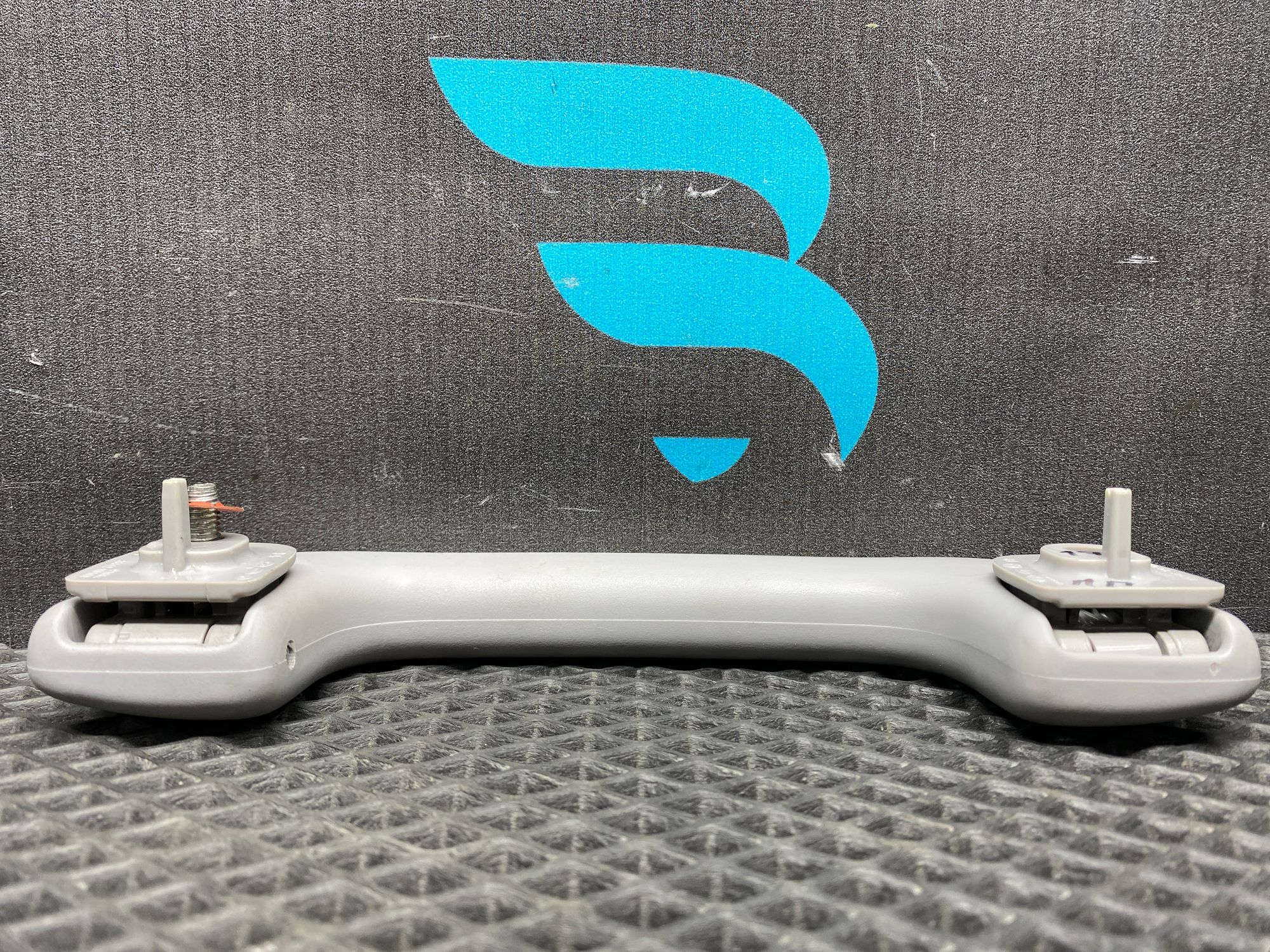 Б/У Ручка потолочная передняя Kia Rio 4 (G4FG) 1.6L AT 2021, 499 рублей, Краснодар