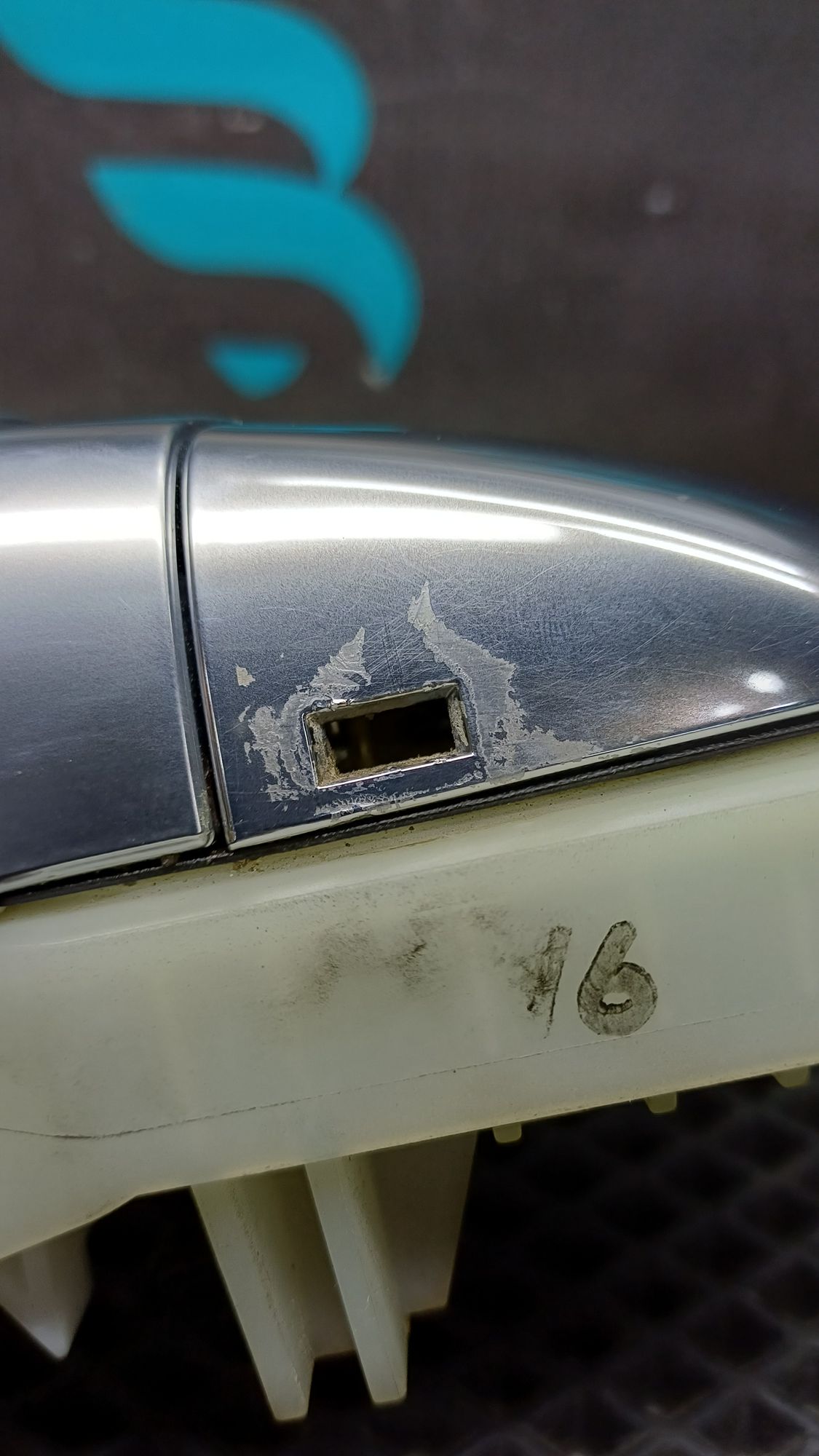 https://ycs.partsauto.market/partsauto-images/thmbs/userImages/c8f07ba63eb5b2f0f6006ea854bf8f7d/part/453d050b-3d40-4ba0-977c-5193f14b70aa_1777560826526.jpg