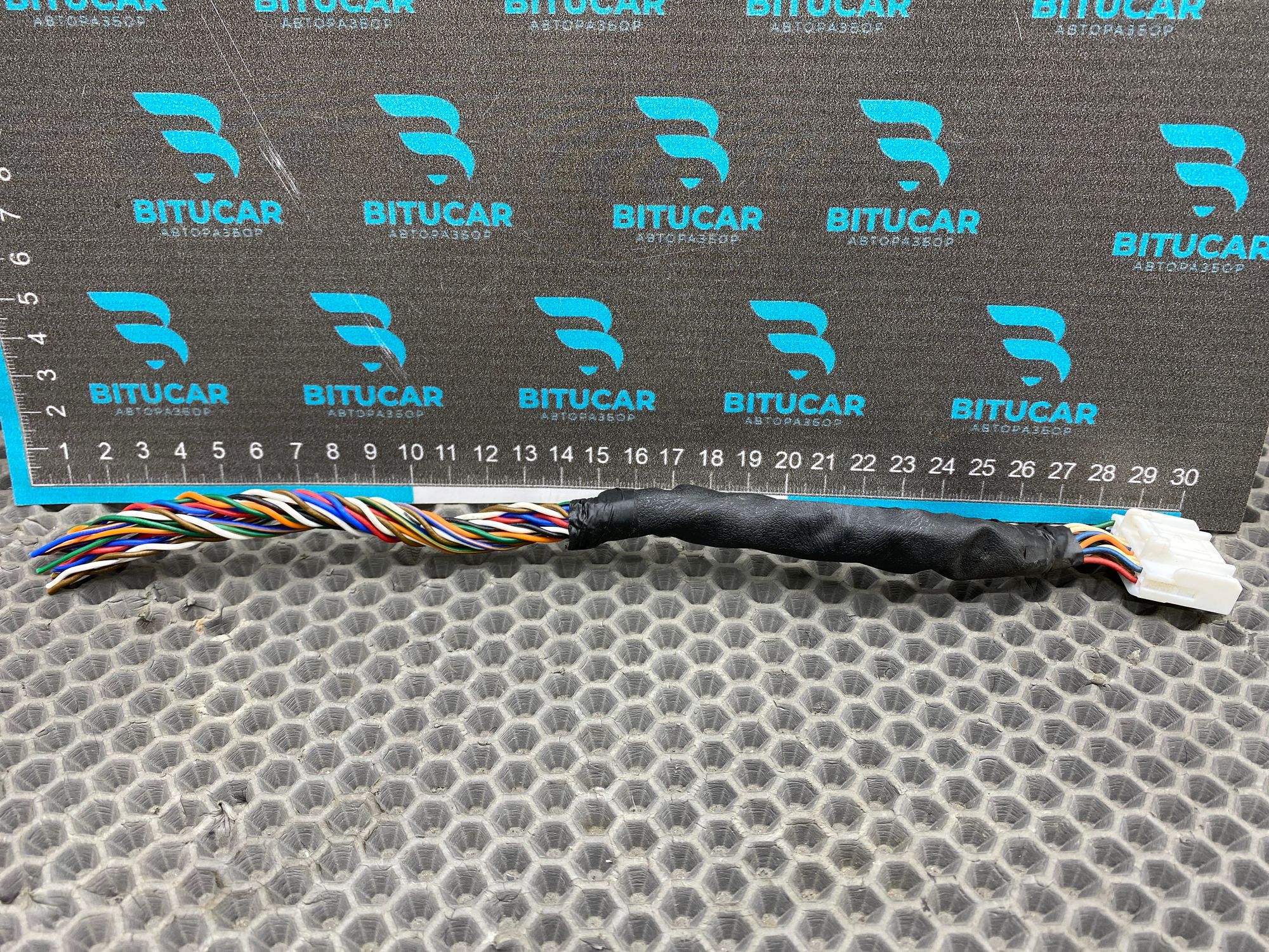 https://ycs.partsauto.market/partsauto-images/thmbs/userImages/c8f07ba63eb5b2f0f6006ea854bf8f7d/part/45810337-8b25-4b7f-b9f7-357a2f6d1c2d_1777808297591.jpg