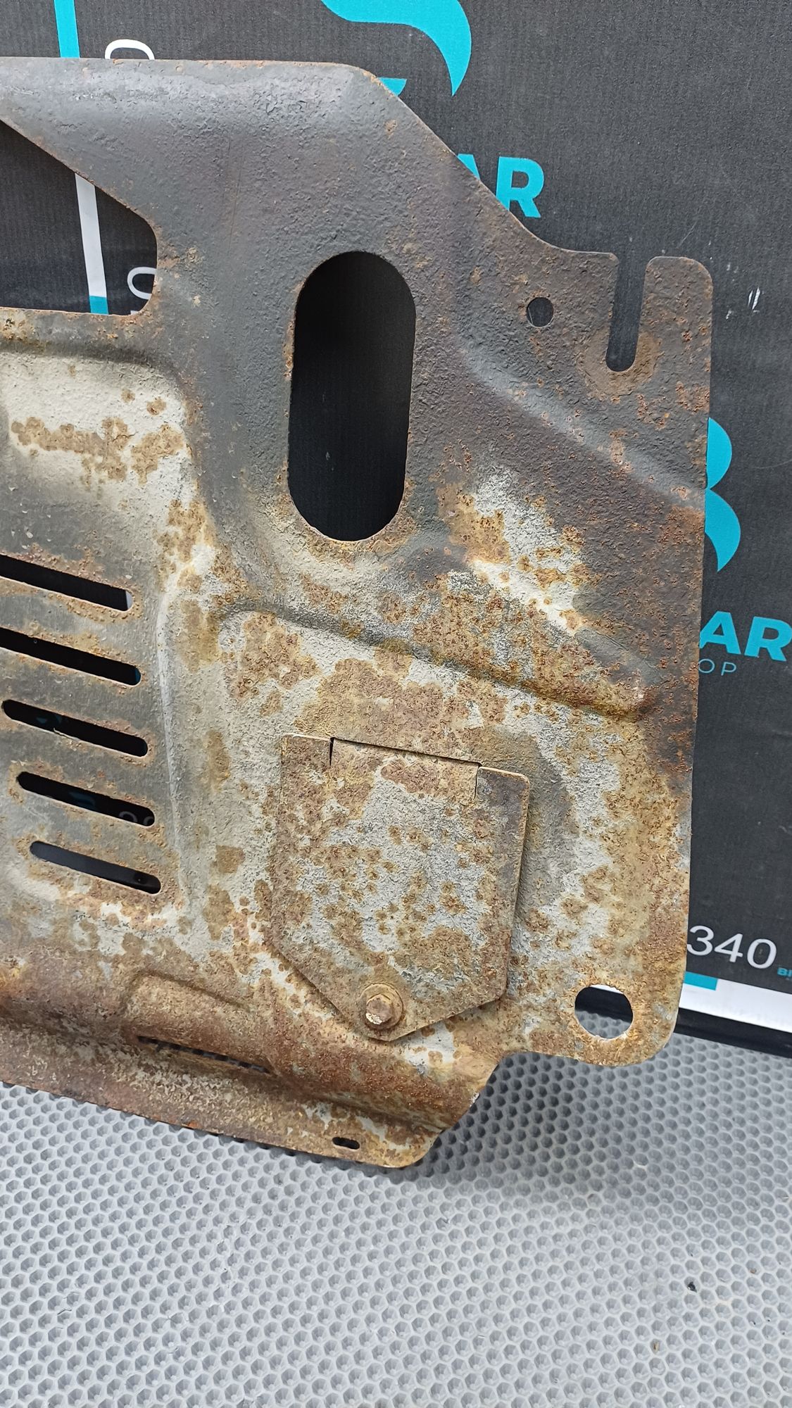 https://ycs.partsauto.market/partsauto-images/thmbs/userImages/c8f07ba63eb5b2f0f6006ea854bf8f7d/part/45cf4d53-3d18-476d-a7cf-d2873b3dd172_1774945873143.jpg