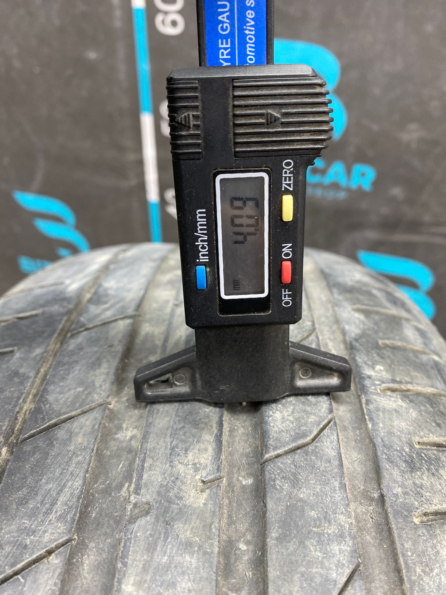 Б/У Шина Nexen 205/55 R16 Kia Ceed 2 JD (G4FG) 1.6L AT 2013 Хэтчбек, 1490 рублей, Краснодар