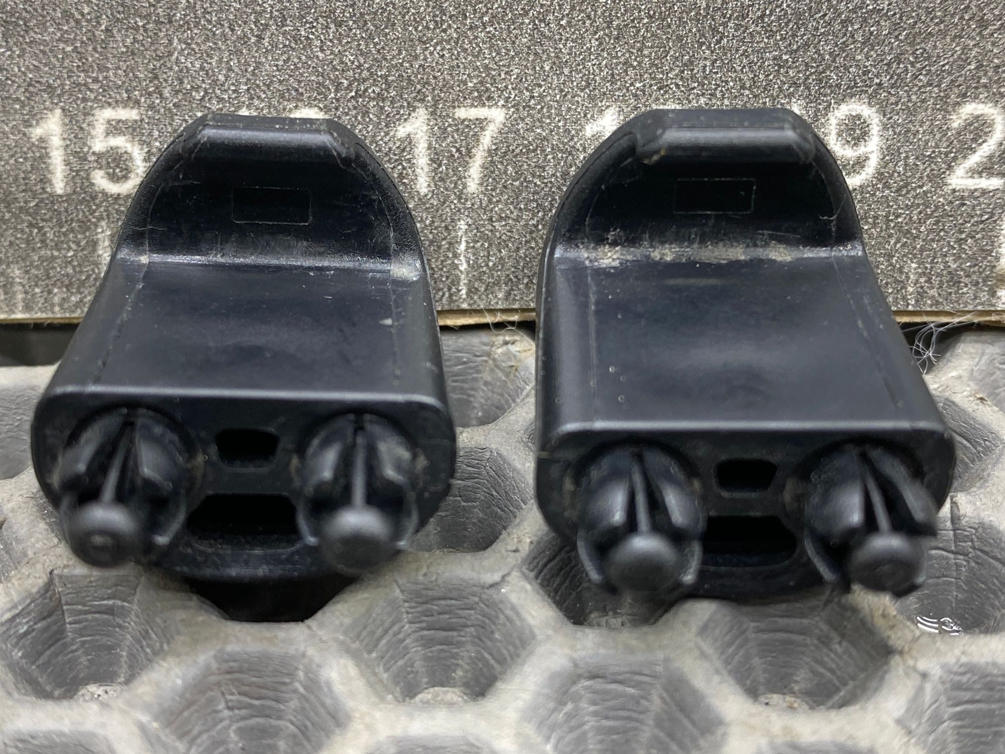 https://ycs.partsauto.market/partsauto-images/thmbs/userImages/c8f07ba63eb5b2f0f6006ea854bf8f7d/part/46325098-a812-4af4-976b-ee884aa0c3ce_1777638151348.jpg