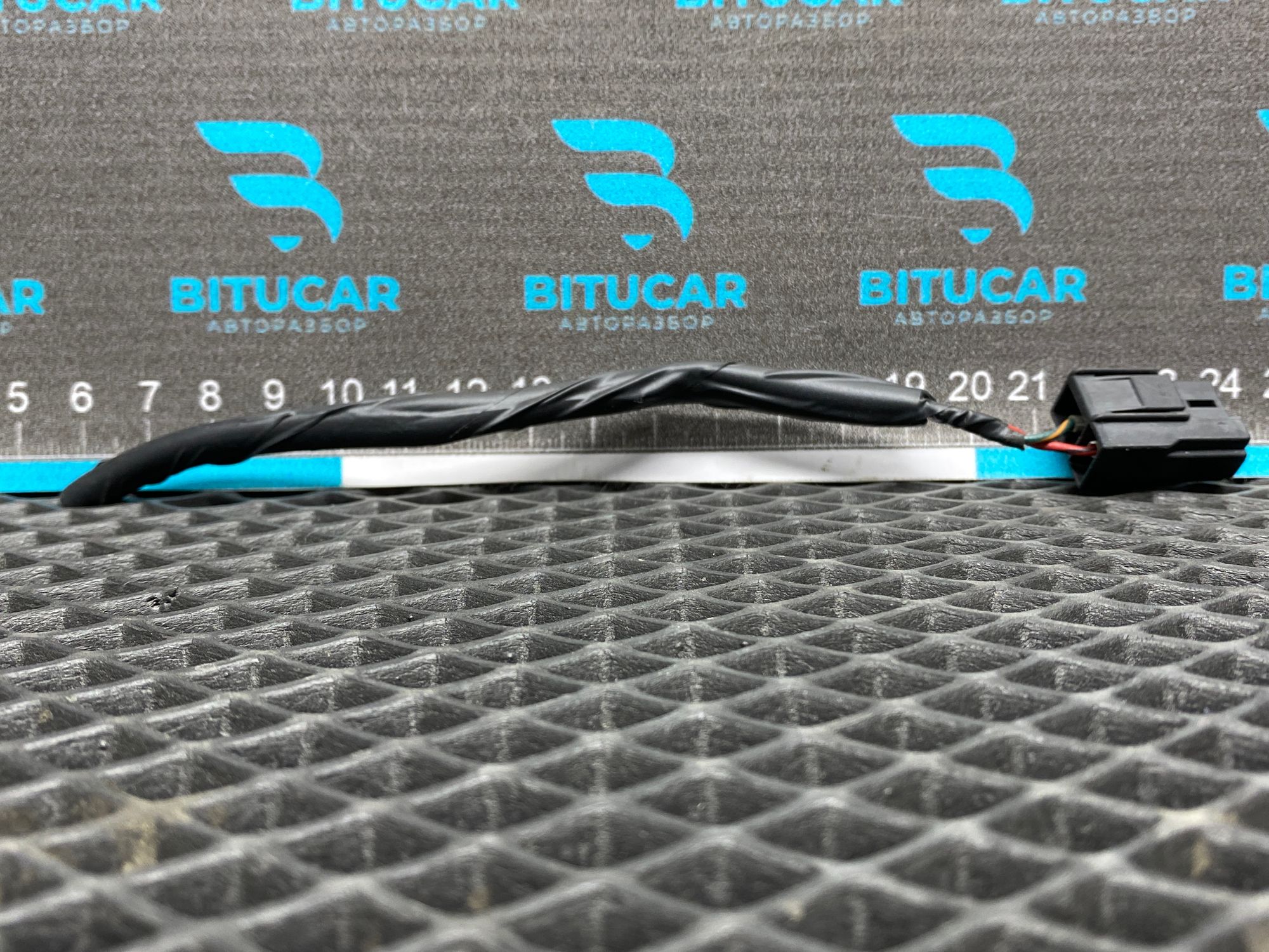 https://ycs.partsauto.market/partsauto-images/thmbs/userImages/c8f07ba63eb5b2f0f6006ea854bf8f7d/part/46a33557-a24b-4b9f-9d6e-57bc52c16702_1777708711166.jpg