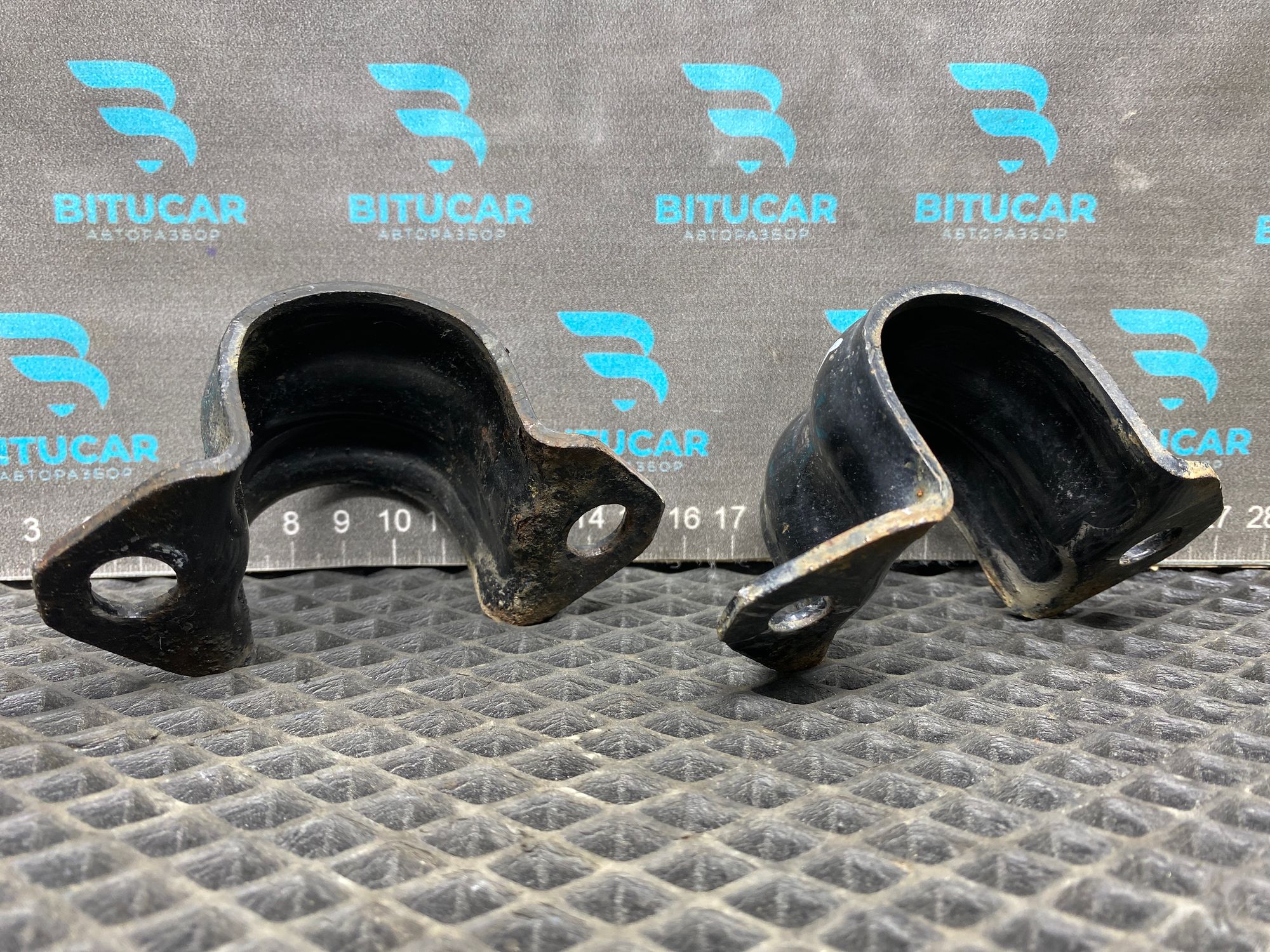 https://ycs.partsauto.market/partsauto-images/thmbs/userImages/c8f07ba63eb5b2f0f6006ea854bf8f7d/part/46acf475-57f3-40df-a1e8-2915db32bc49_1777462765597.jpg
