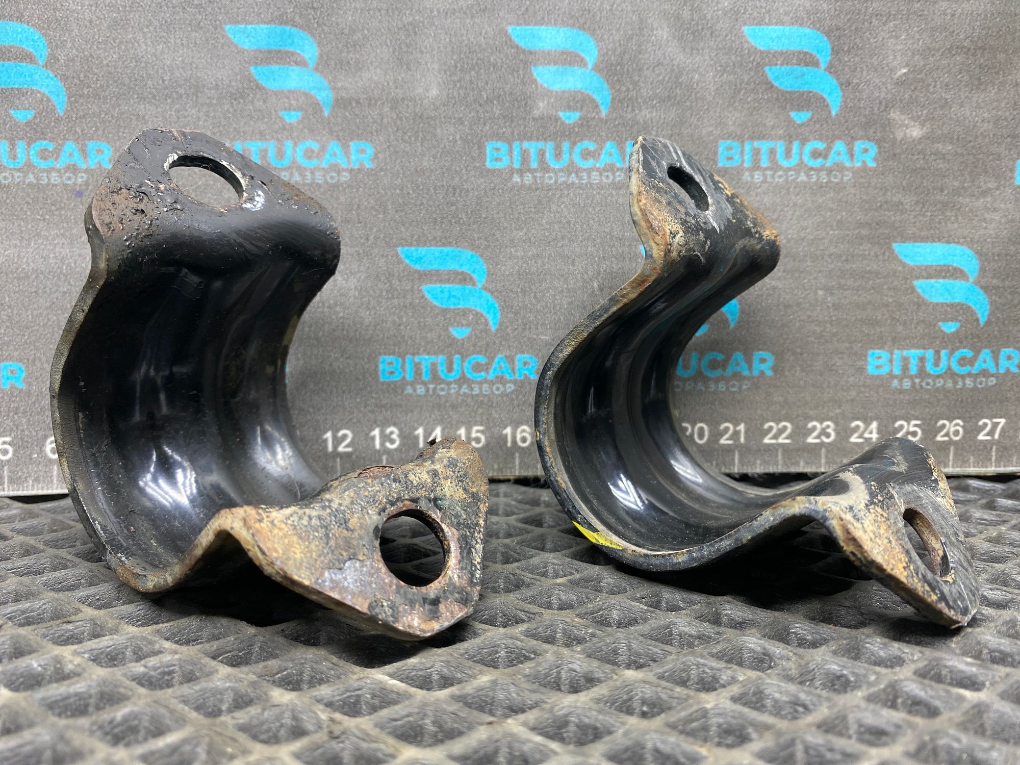 https://ycs.partsauto.market/partsauto-images/thmbs/userImages/c8f07ba63eb5b2f0f6006ea854bf8f7d/part/47fdc7a6-8815-456c-8480-9c970941e3e7_1777462763357.jpg