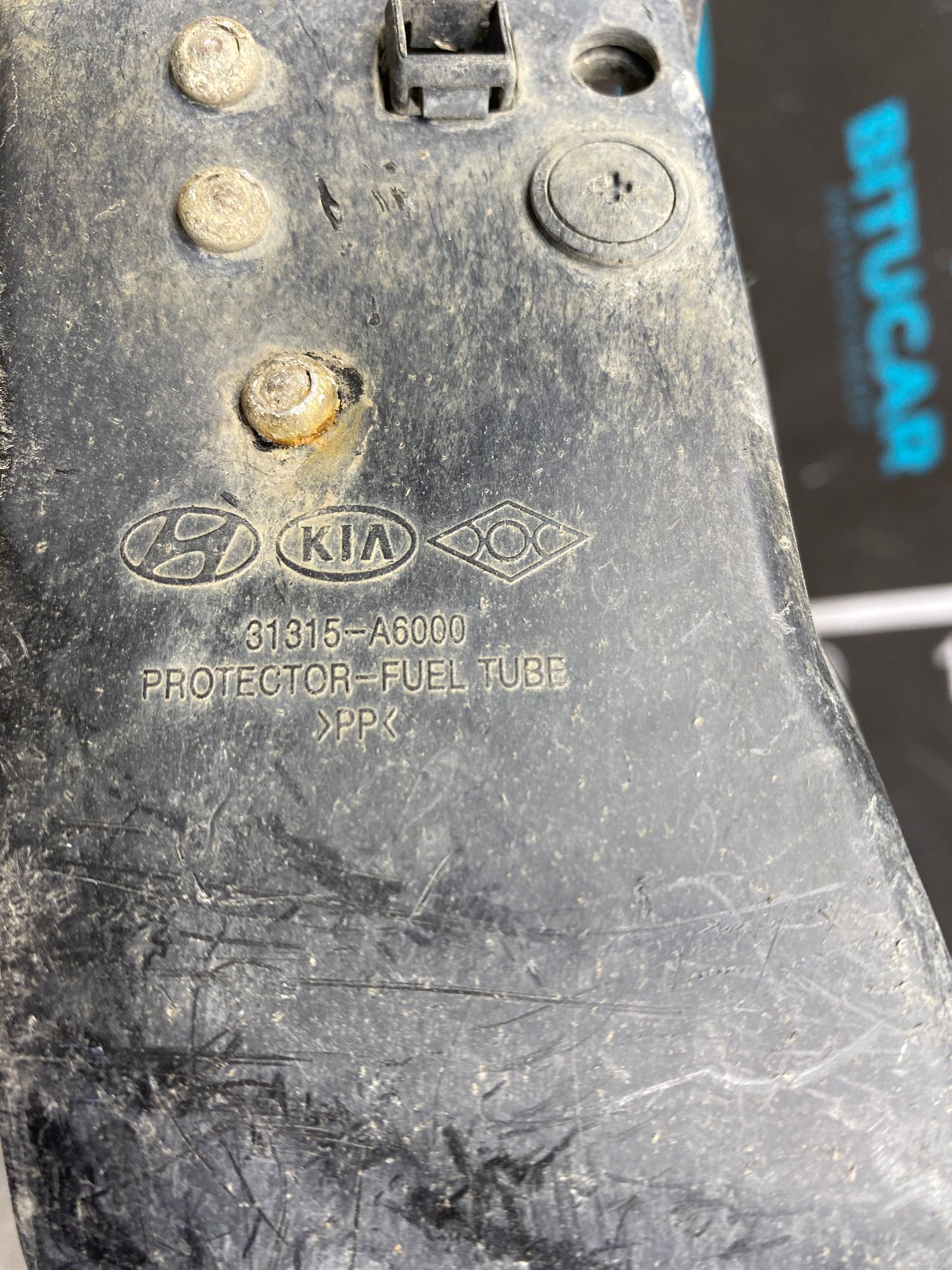 https://ycs.partsauto.market/partsauto-images/thmbs/userImages/c8f07ba63eb5b2f0f6006ea854bf8f7d/part/481a4d2a-9fed-43a5-a13a-5beefd1a8fa8_1777371697473.jpg