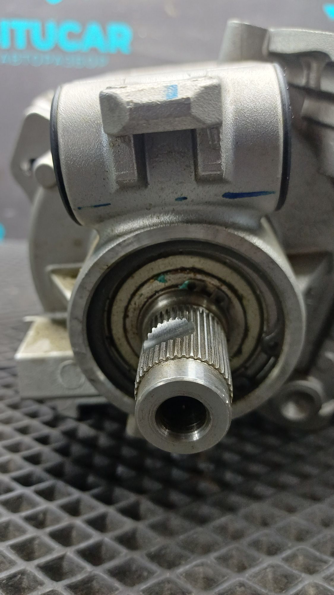 https://ycs.partsauto.market/partsauto-images/thmbs/userImages/c8f07ba63eb5b2f0f6006ea854bf8f7d/part/488c28aa-7a3a-47c1-8a61-ba52ba5026ff_1777282087809.jpg