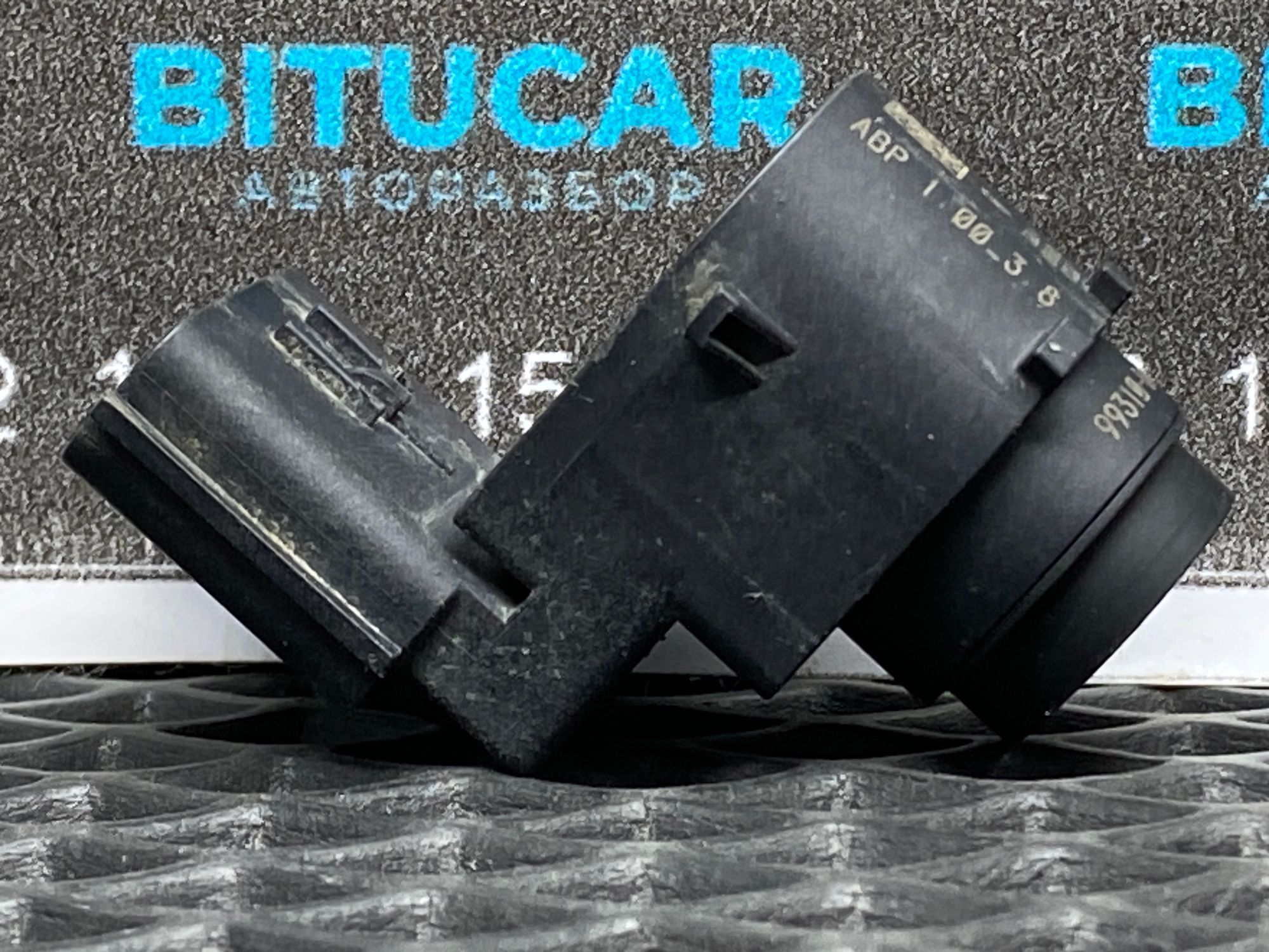 https://ycs.partsauto.market/partsauto-images/thmbs/userImages/c8f07ba63eb5b2f0f6006ea854bf8f7d/part/48d2e501-c245-4e2f-bd42-d35a1b12eeb3_1777707850985.jpg