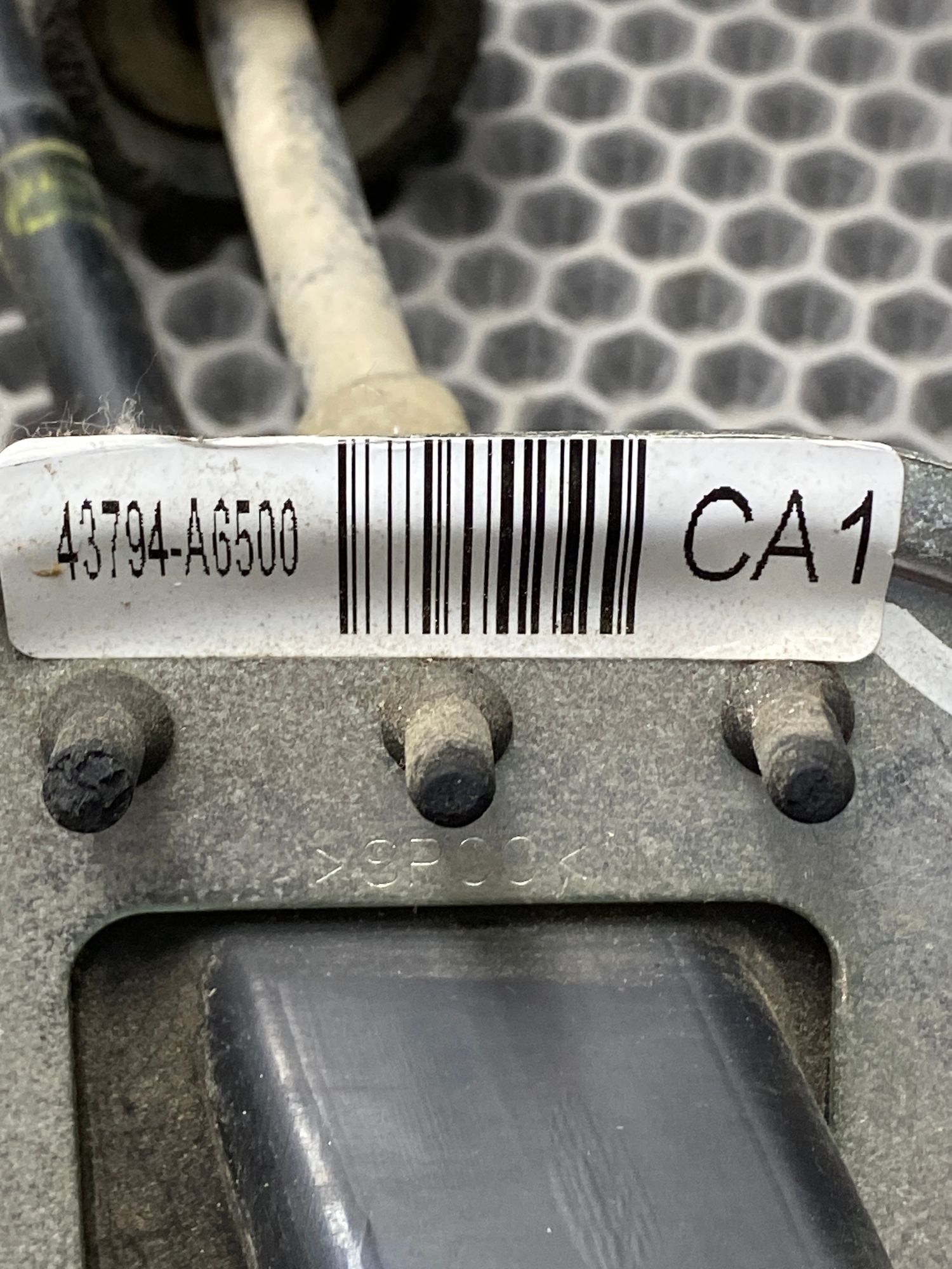 https://ycs.partsauto.market/partsauto-images/thmbs/userImages/c8f07ba63eb5b2f0f6006ea854bf8f7d/part/49efdb04-bb11-431e-af5b-d2ce84af2e1d_1777556034693.jpg