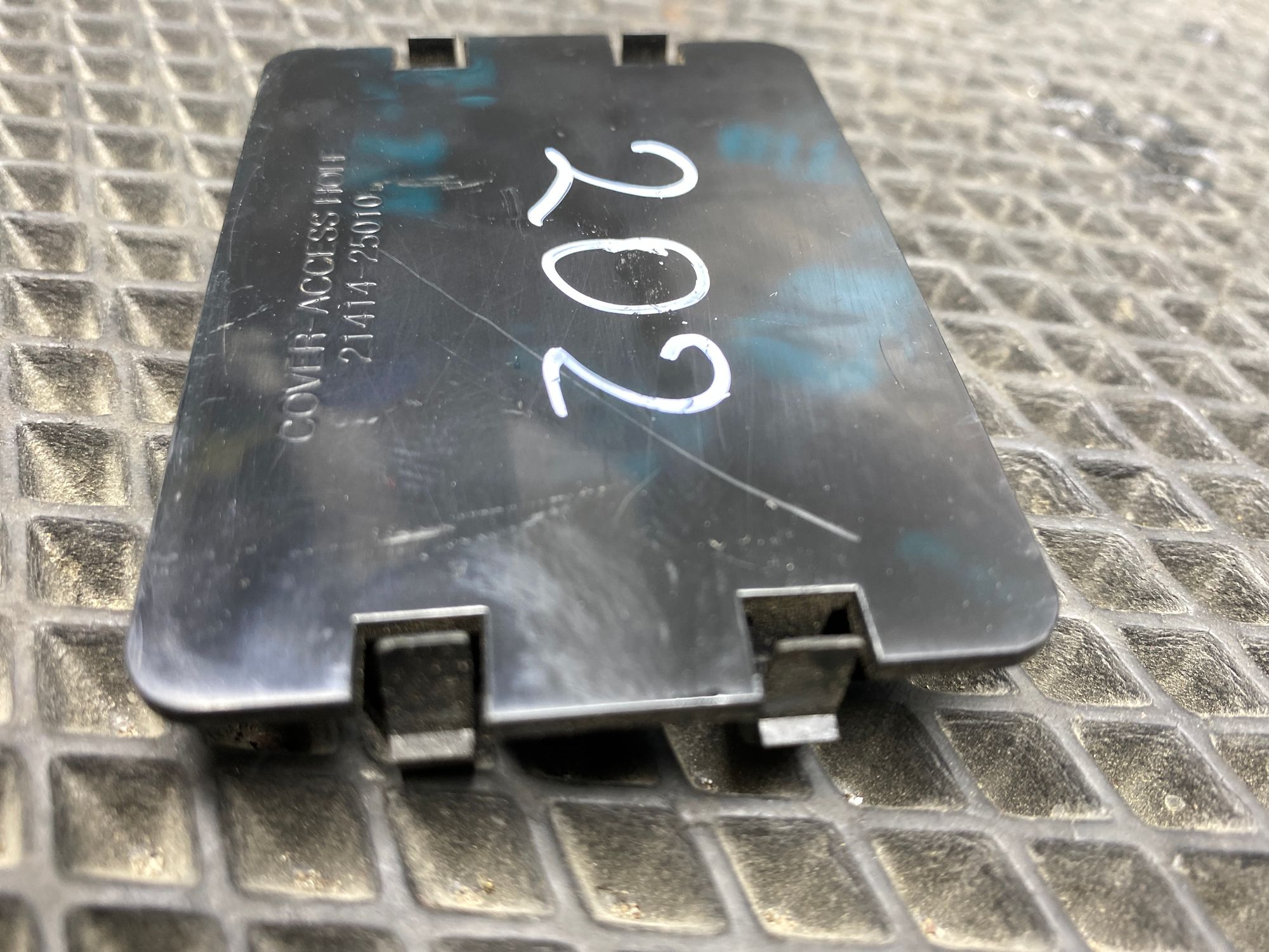 https://ycs.partsauto.market/partsauto-images/thmbs/userImages/c8f07ba63eb5b2f0f6006ea854bf8f7d/part/4a0322f7-984f-4c4f-bca2-35f4bbe57632_1777271645597.jpg