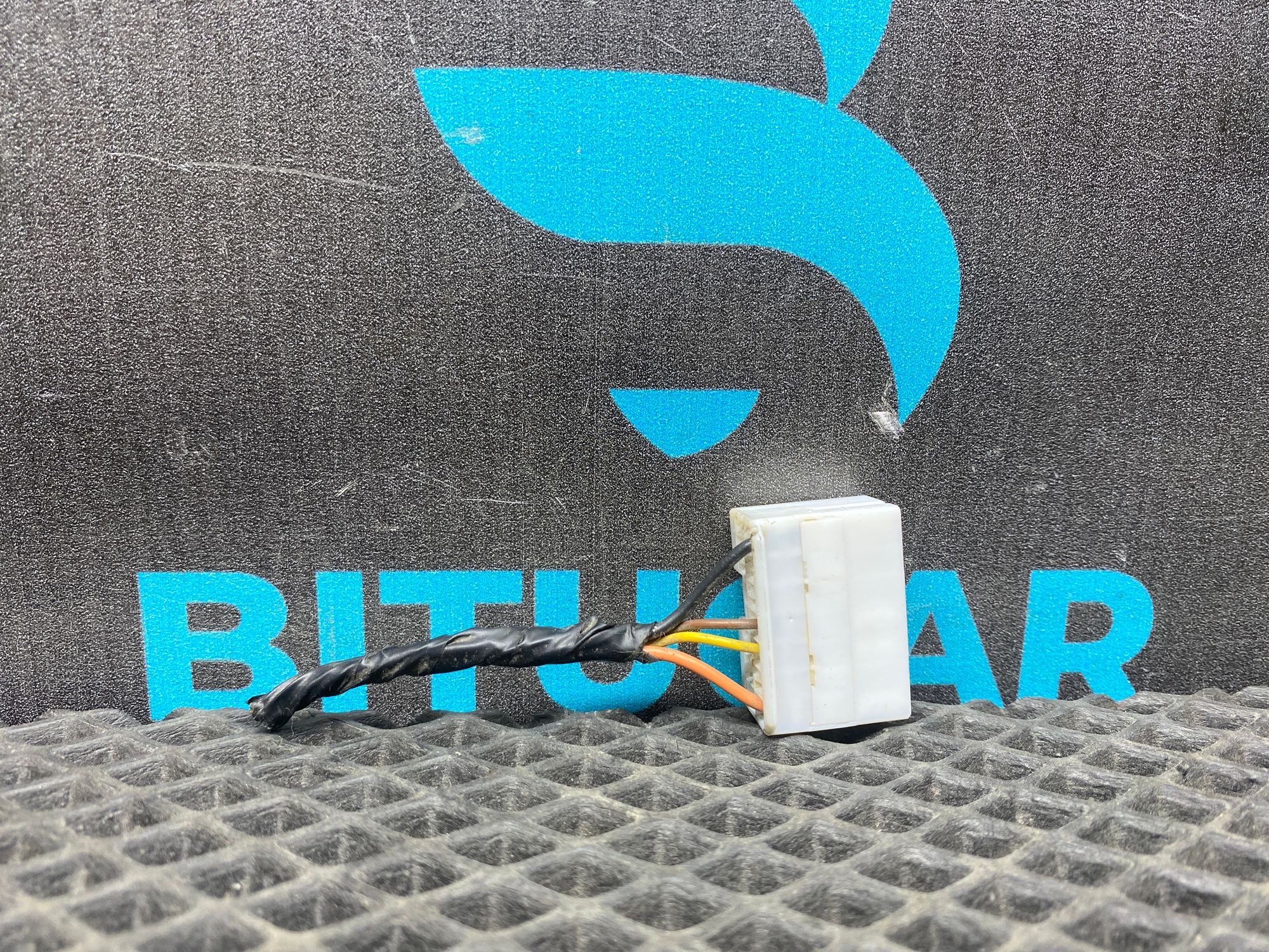 https://ycs.partsauto.market/partsauto-images/thmbs/userImages/c8f07ba63eb5b2f0f6006ea854bf8f7d/part/4a034609-50bc-4a16-a7bf-3ceac2ecabac_1777038187190.jpg