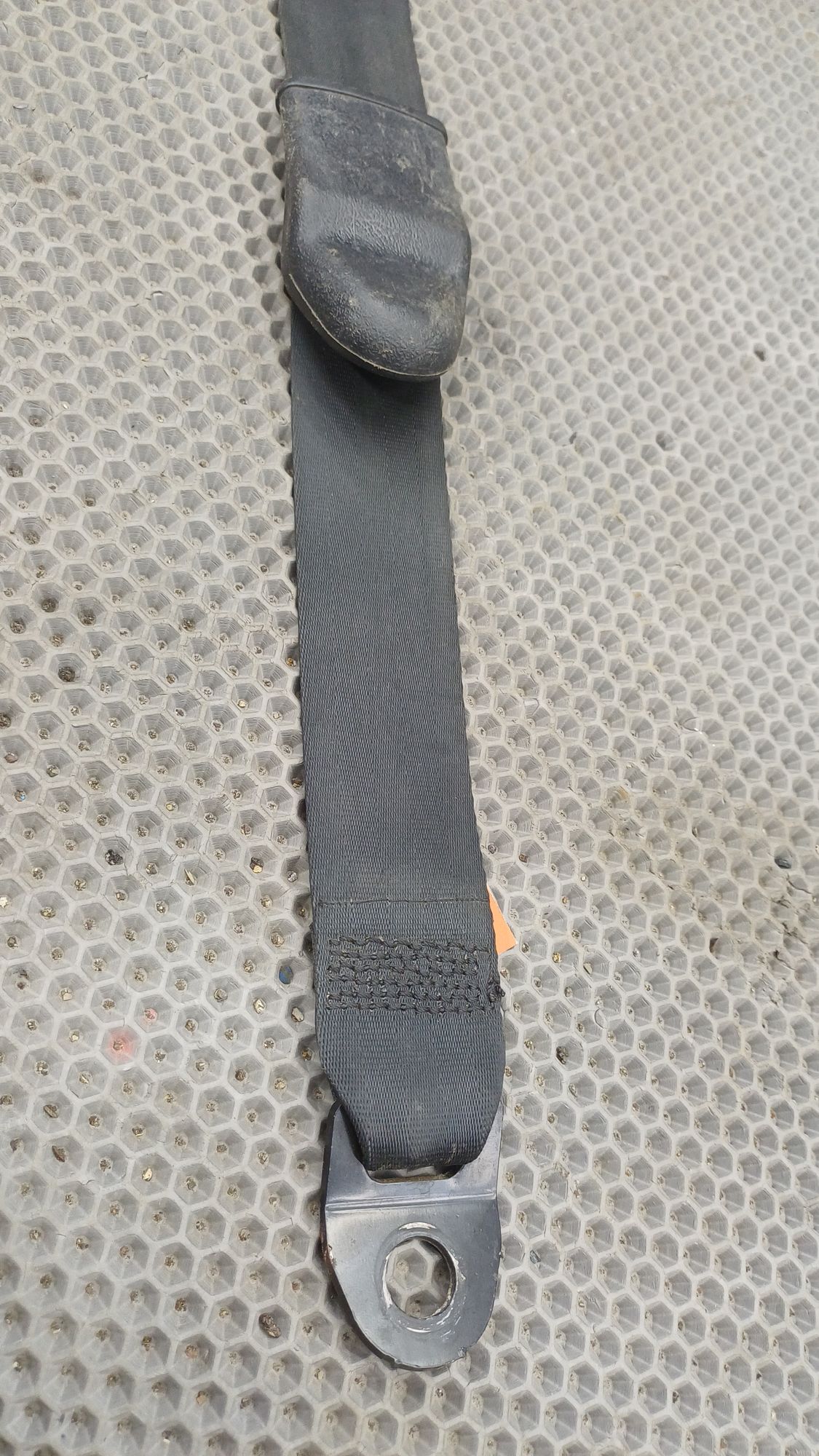 https://ycs.partsauto.market/partsauto-images/thmbs/userImages/c8f07ba63eb5b2f0f6006ea854bf8f7d/part/4b208395-a884-4f13-8e61-0e8bb03b1113_1774347648936.jpg