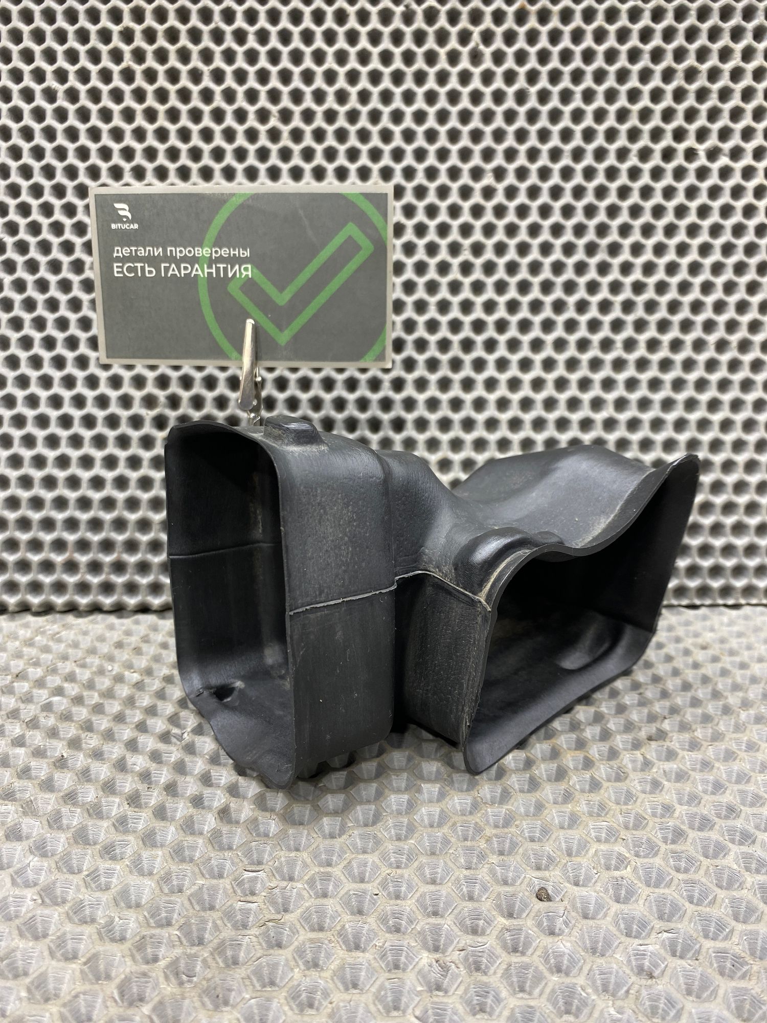 Б/У Воздуховод торпедо левый Toyota CARINA E 6 дорест. 1992—1996 1994 Зеленый, 399 рублей, Краснодар