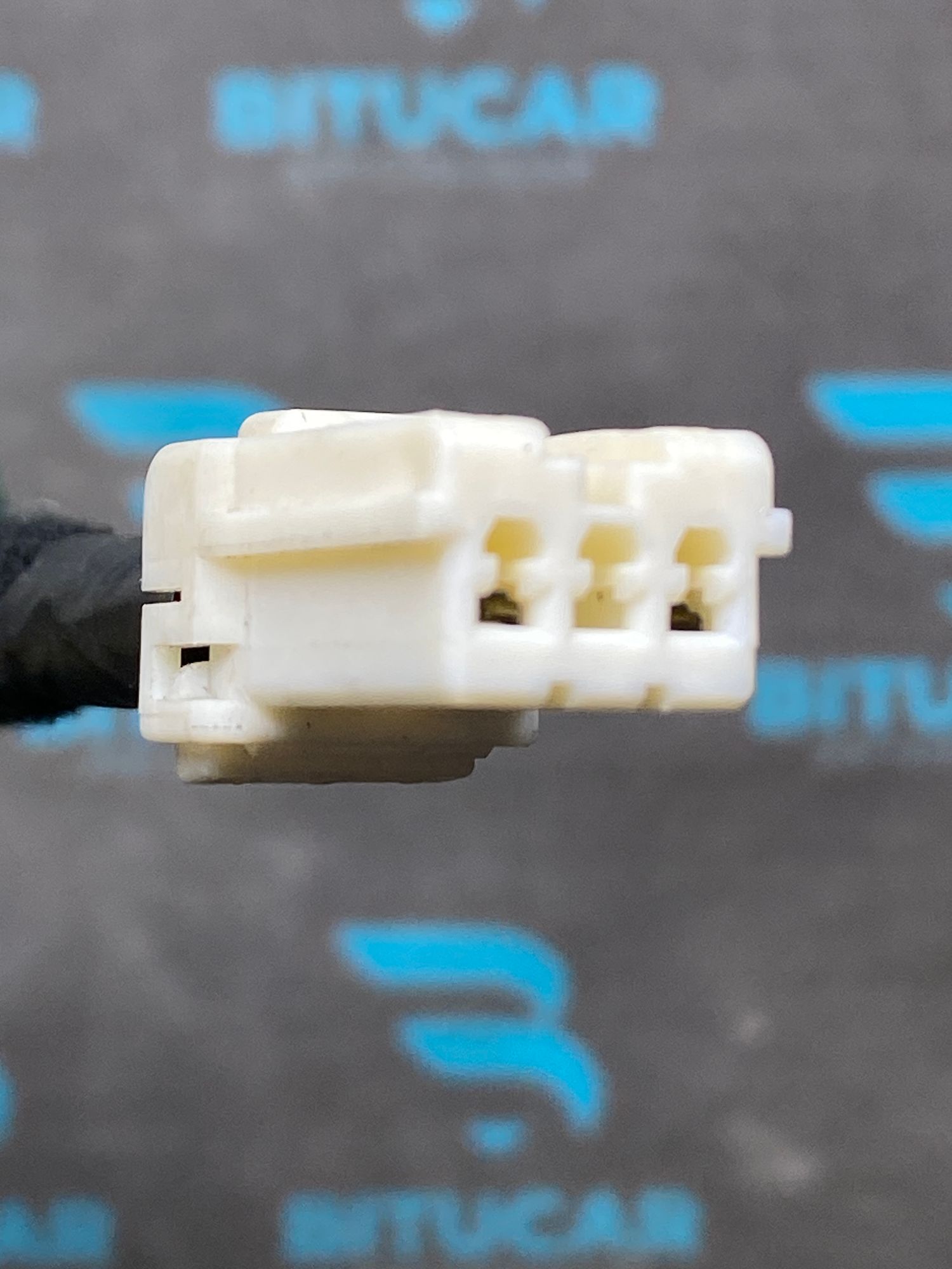 https://ycs.partsauto.market/partsauto-images/thmbs/userImages/c8f07ba63eb5b2f0f6006ea854bf8f7d/part/4ba74bd7-6c1d-4e84-b61b-8242e7ad358b_1777446013556.jpg