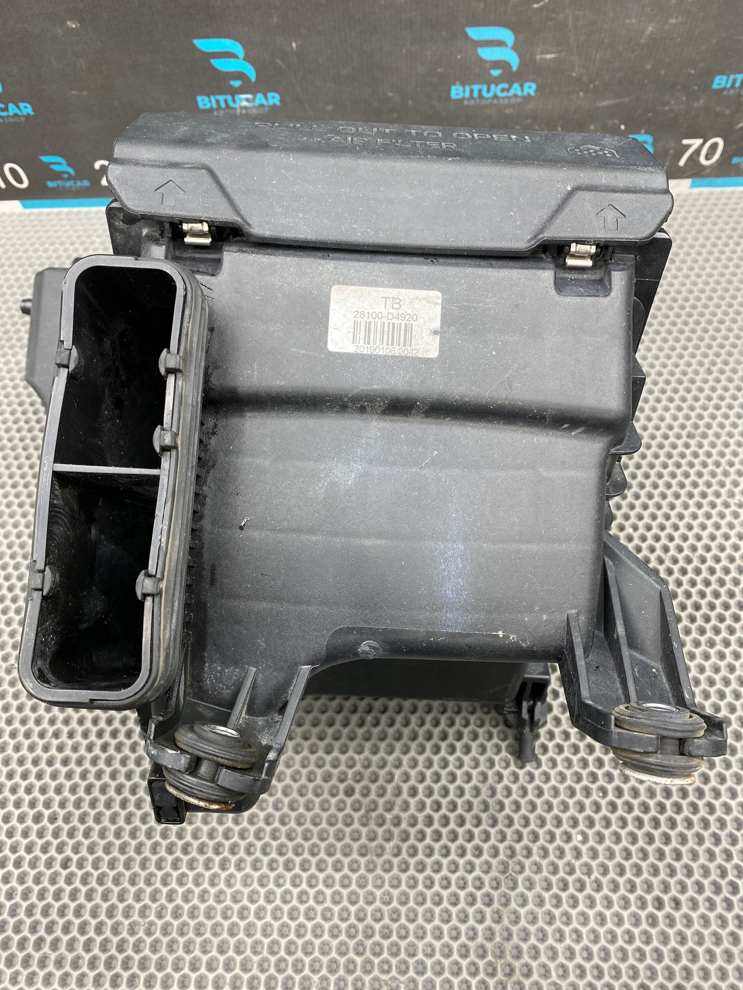 Б/У Корпус воздушного фильтра Kia Optima 4 JF (G4KJ) 2.4L AT 2019 GT-Line, 7490 рублей, Краснодар