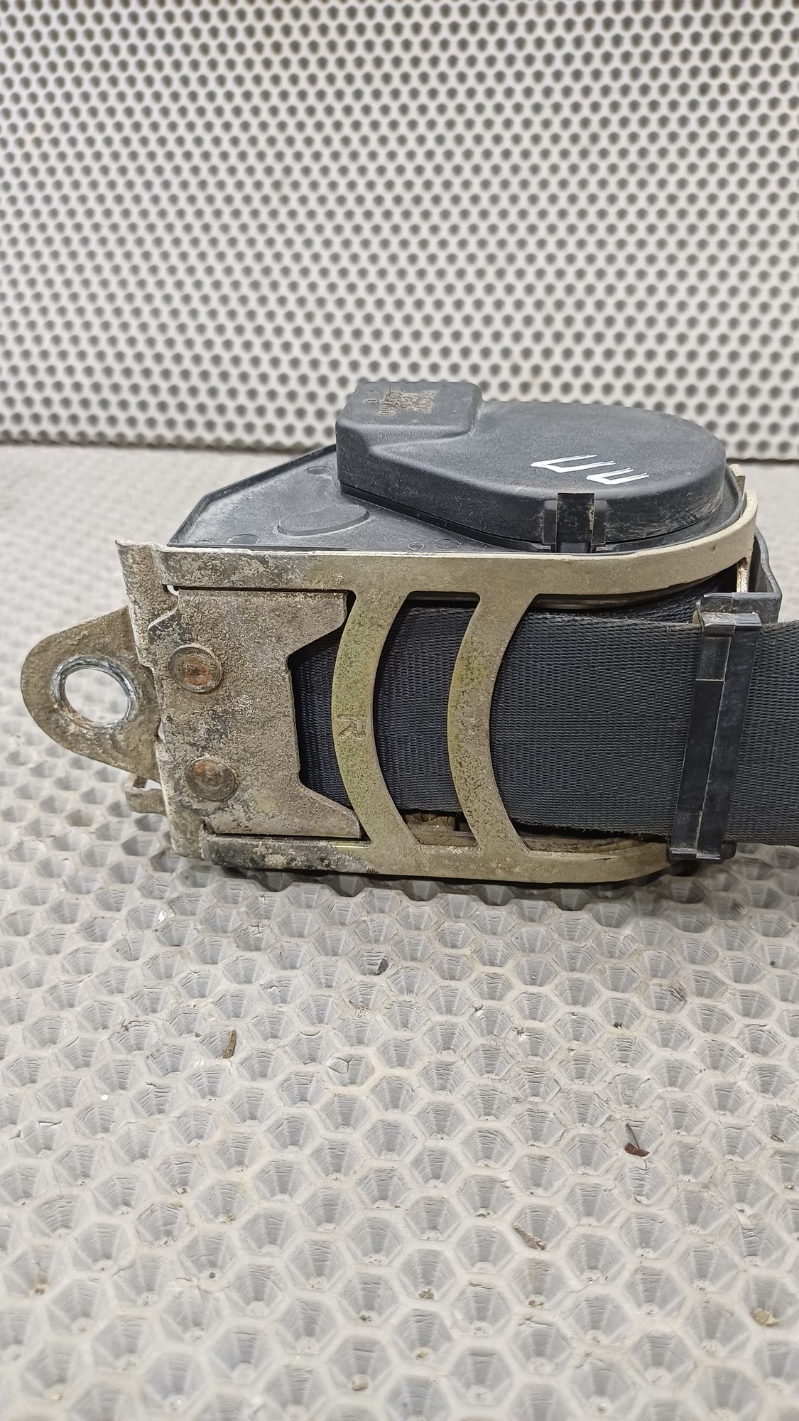 https://ycs.partsauto.market/partsauto-images/thmbs/userImages/c8f07ba63eb5b2f0f6006ea854bf8f7d/part/4c74b1ea-7fa1-4a30-bdb7-a26c26ce38b9_1774347647205.jpg