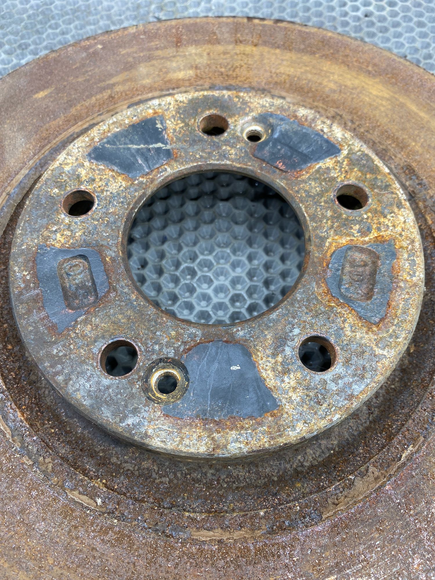 Б/У Диск тормозной передний Kia Optima 4 JF (G4KJ) 2.4L AT 2019 GT-Line, 2490 рублей, Краснодар