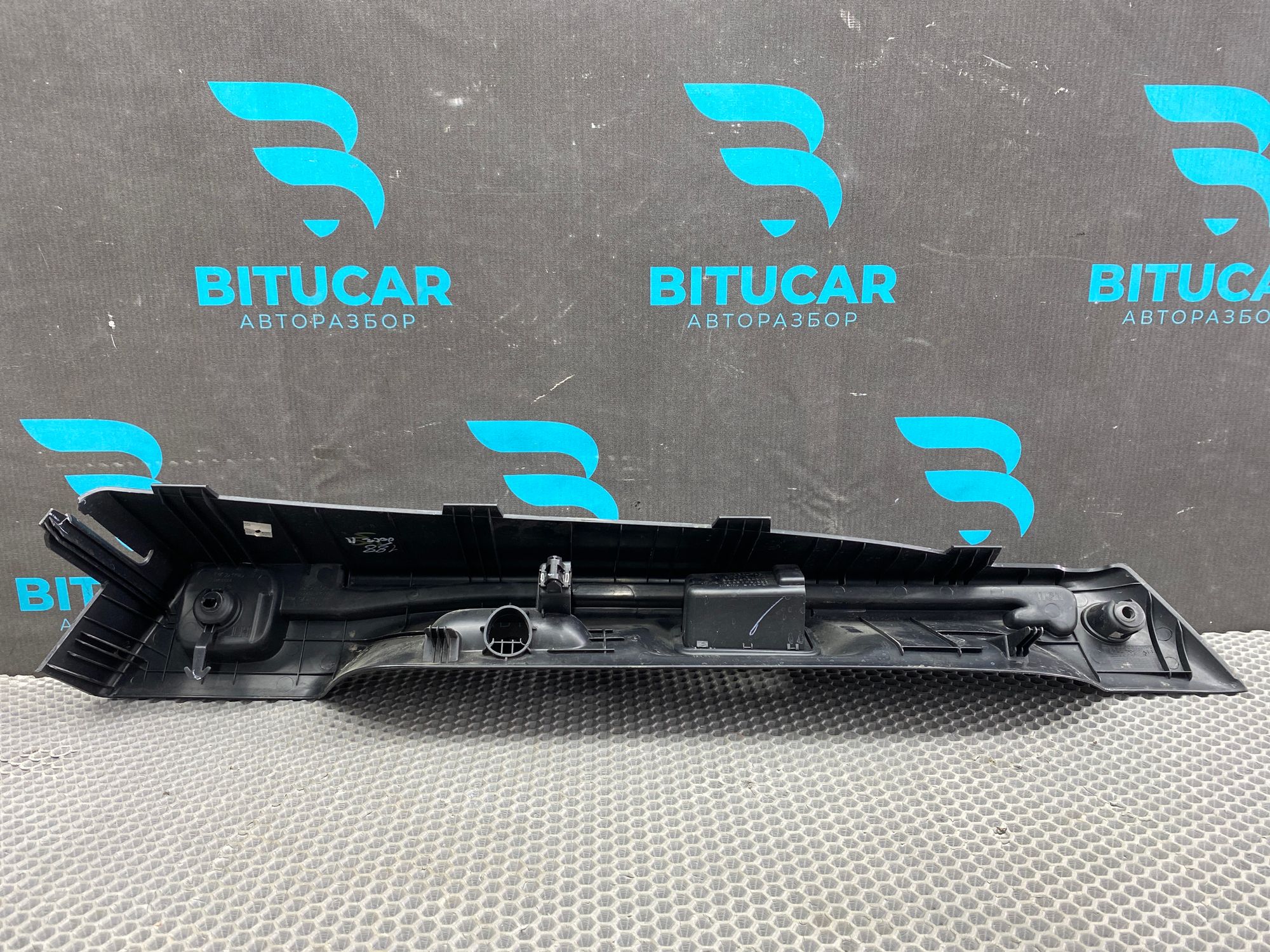 https://ycs.partsauto.market/partsauto-images/thmbs/userImages/c8f07ba63eb5b2f0f6006ea854bf8f7d/part/4da9c401-128e-4230-8592-e46f9bc565e2_1777533362543.jpg