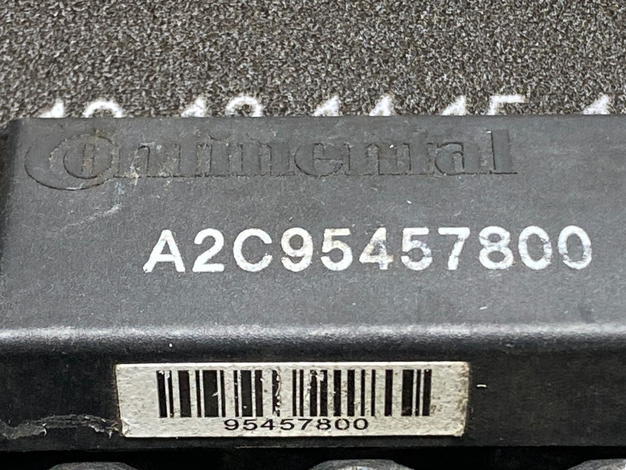 https://ycs.partsauto.market/partsauto-images/thmbs/userImages/c8f07ba63eb5b2f0f6006ea854bf8f7d/part/4dae28a9-c097-4d80-a2b0-0d6b62297c6d_1777712500188.jpg