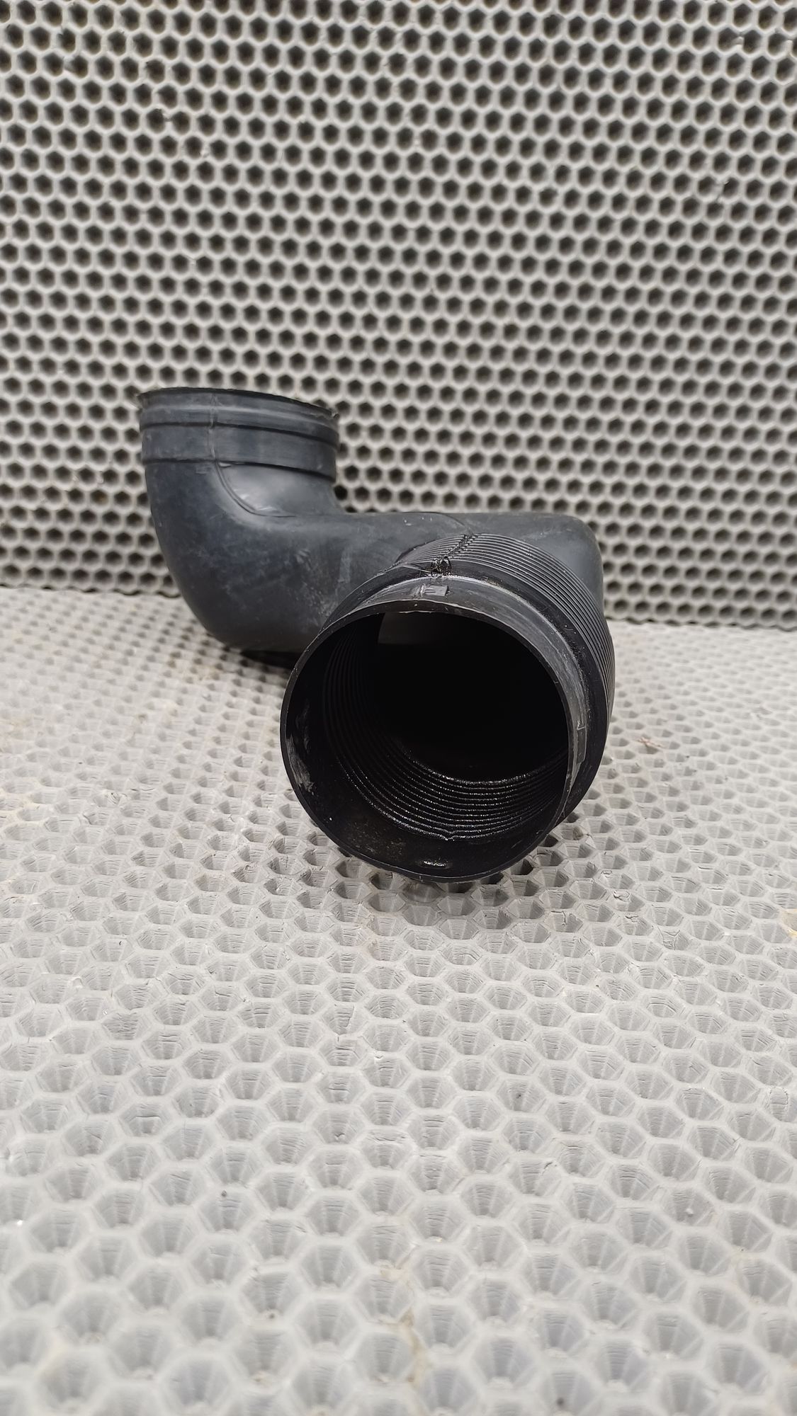 https://ycs.partsauto.market/partsauto-images/thmbs/userImages/c8f07ba63eb5b2f0f6006ea854bf8f7d/part/4ea79606-fe05-40ef-9e54-28332a365d3d_1774178968416.jpg