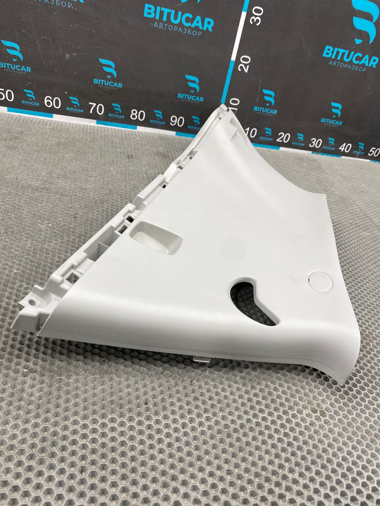 https://ycs.partsauto.market/partsauto-images/thmbs/userImages/c8f07ba63eb5b2f0f6006ea854bf8f7d/part/4ea80931-ff96-4557-bf73-5fe17f0ecd9f_1766157615554.jpg