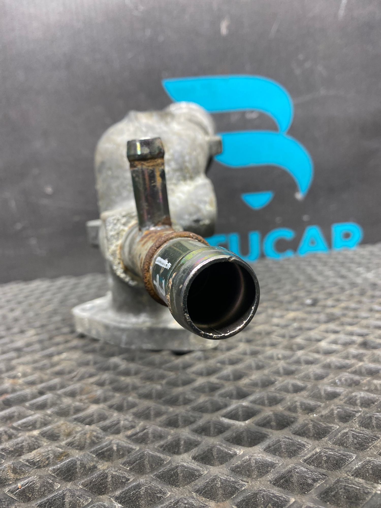 https://ycs.partsauto.market/partsauto-images/thmbs/userImages/c8f07ba63eb5b2f0f6006ea854bf8f7d/part/4ed342b3-2e18-4311-9224-726e80dfadce_1777114647652.jpg