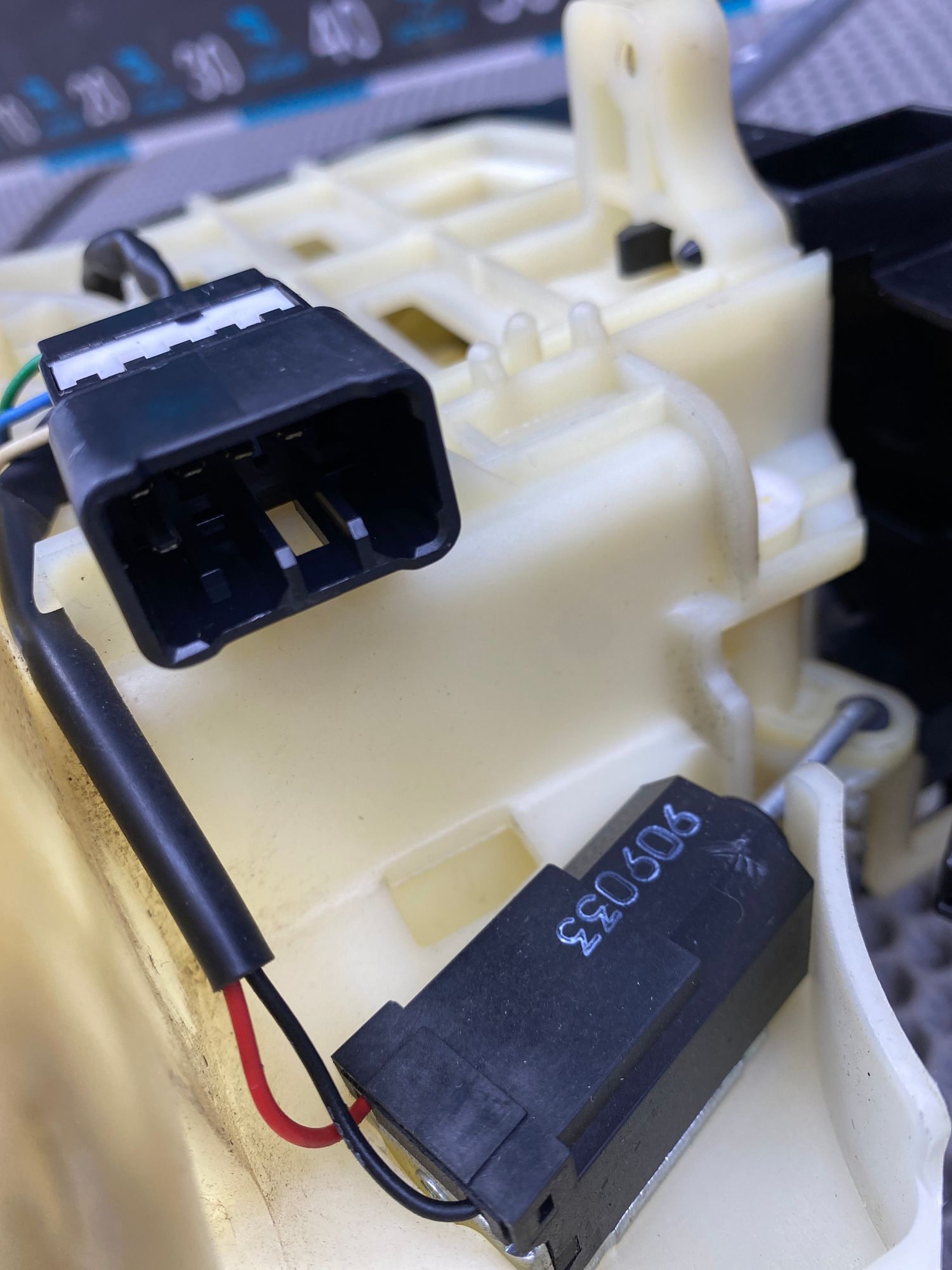 Б/У Селектор АКПП Kia Ceed 1 ED (G4FC) 1.6L AT 2010 хэтчбек, 1190 рублей, Краснодар