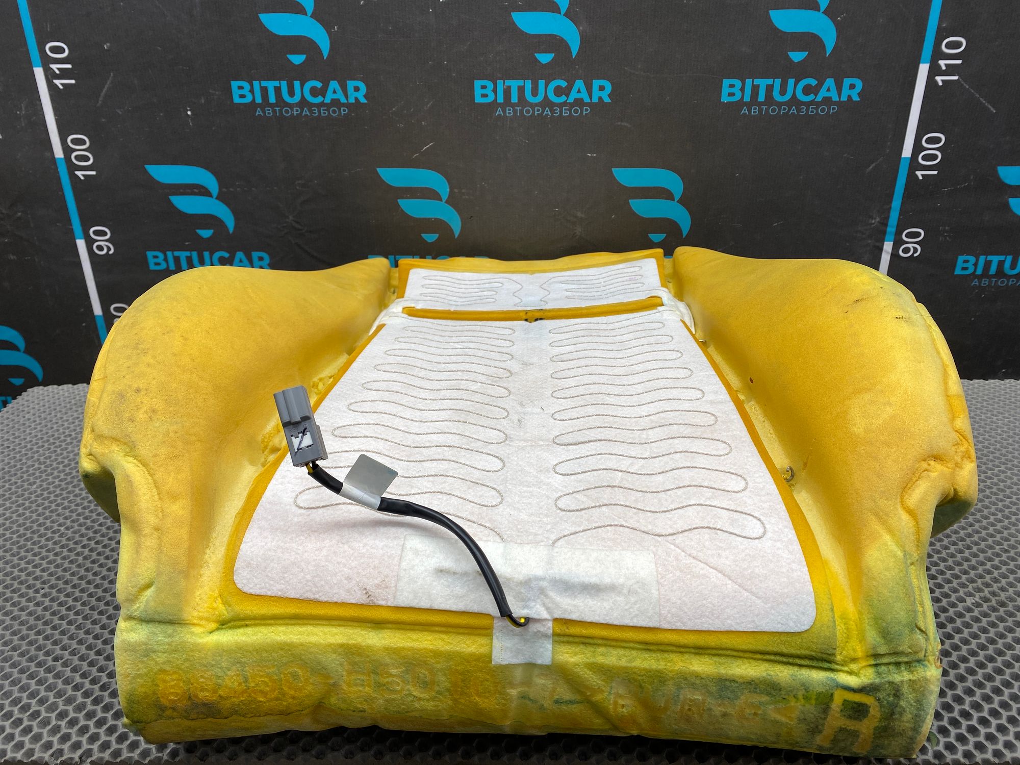 https://ycs.partsauto.market/partsauto-images/thmbs/userImages/c8f07ba63eb5b2f0f6006ea854bf8f7d/part/4efffb5f-1371-4608-af77-9f172cd46a1f_1777039539971.jpg