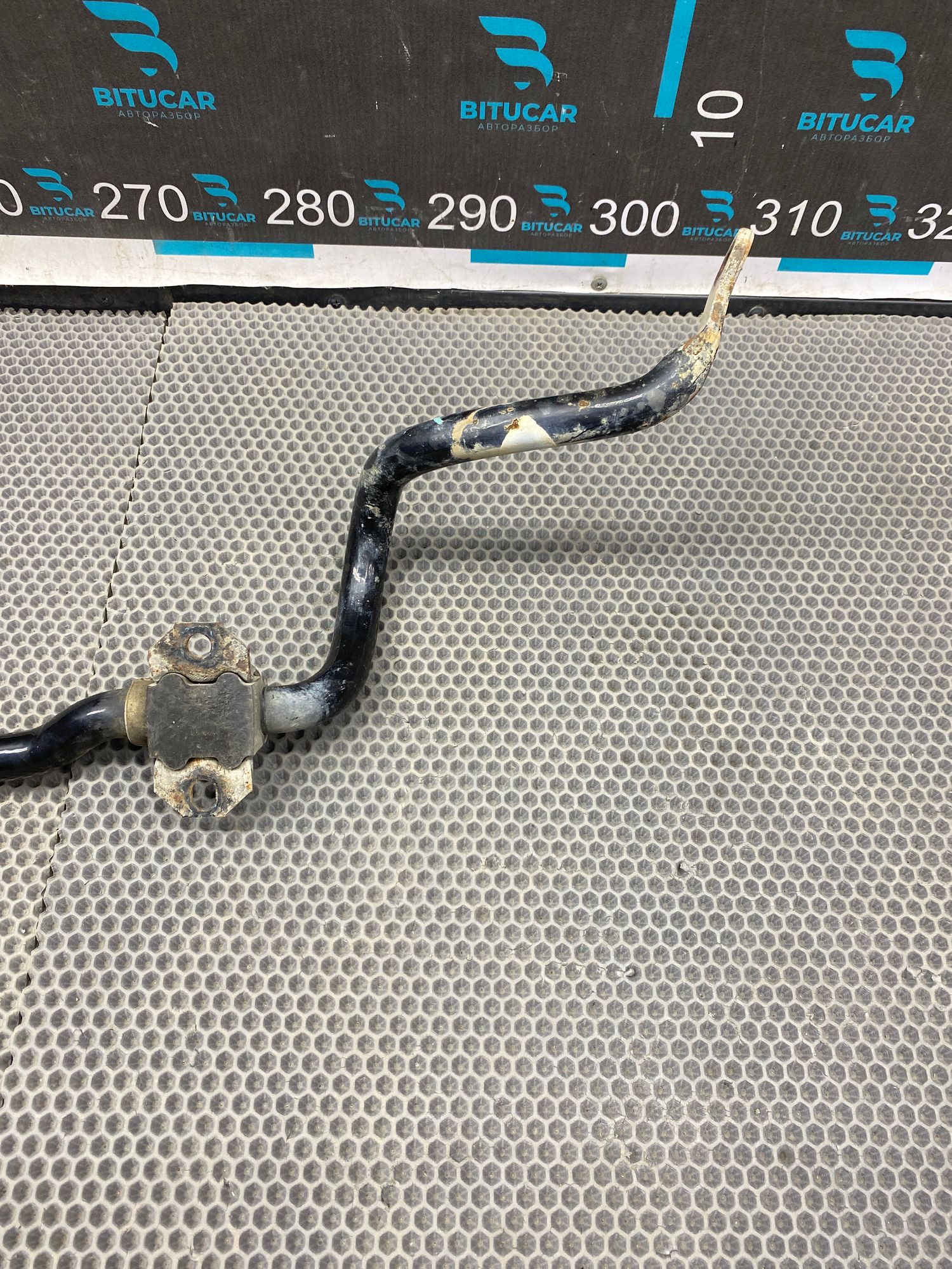 https://ycs.partsauto.market/partsauto-images/thmbs/userImages/c8f07ba63eb5b2f0f6006ea854bf8f7d/part/4f577409-6b59-4f77-bffe-4105ba42daea_1776608589713.jpg
