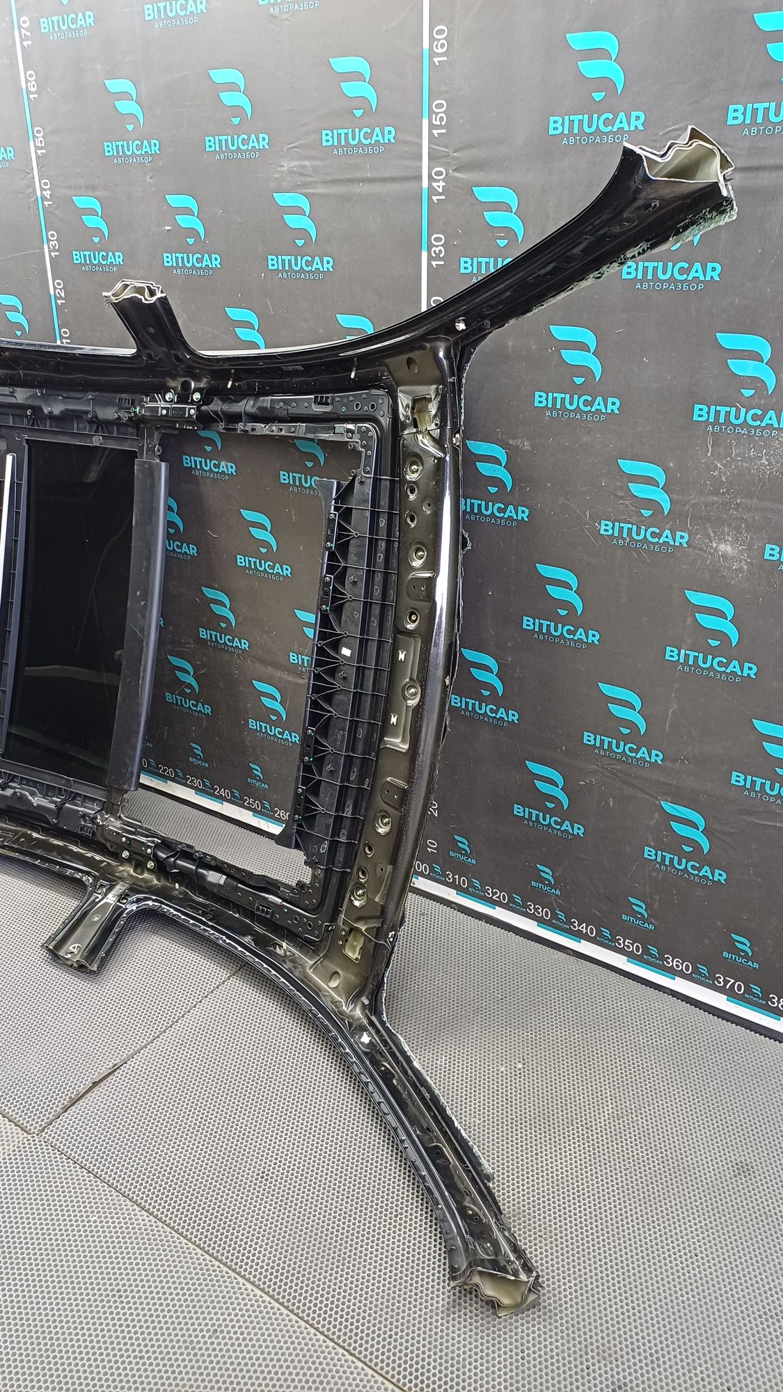 https://ycs.partsauto.market/partsauto-images/thmbs/userImages/c8f07ba63eb5b2f0f6006ea854bf8f7d/part/4f61f56c-4477-40ba-907e-5488cedf0277_1777380614074.jpg