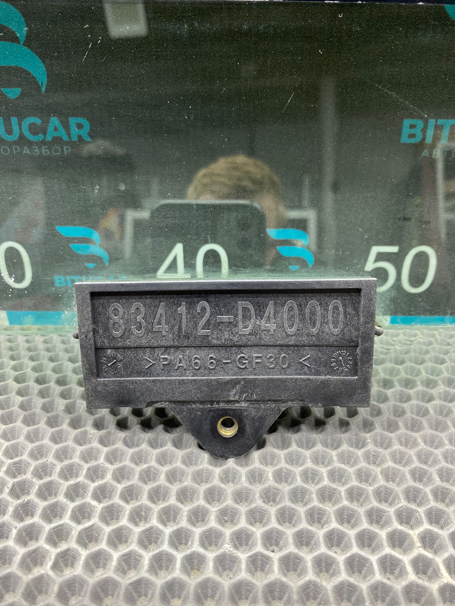 Б/У Стекло двери задней левой Kia Optima 4 JF (G4KJ) 2.4L AT 2019 GT-Line, 5990 рублей, Краснодар