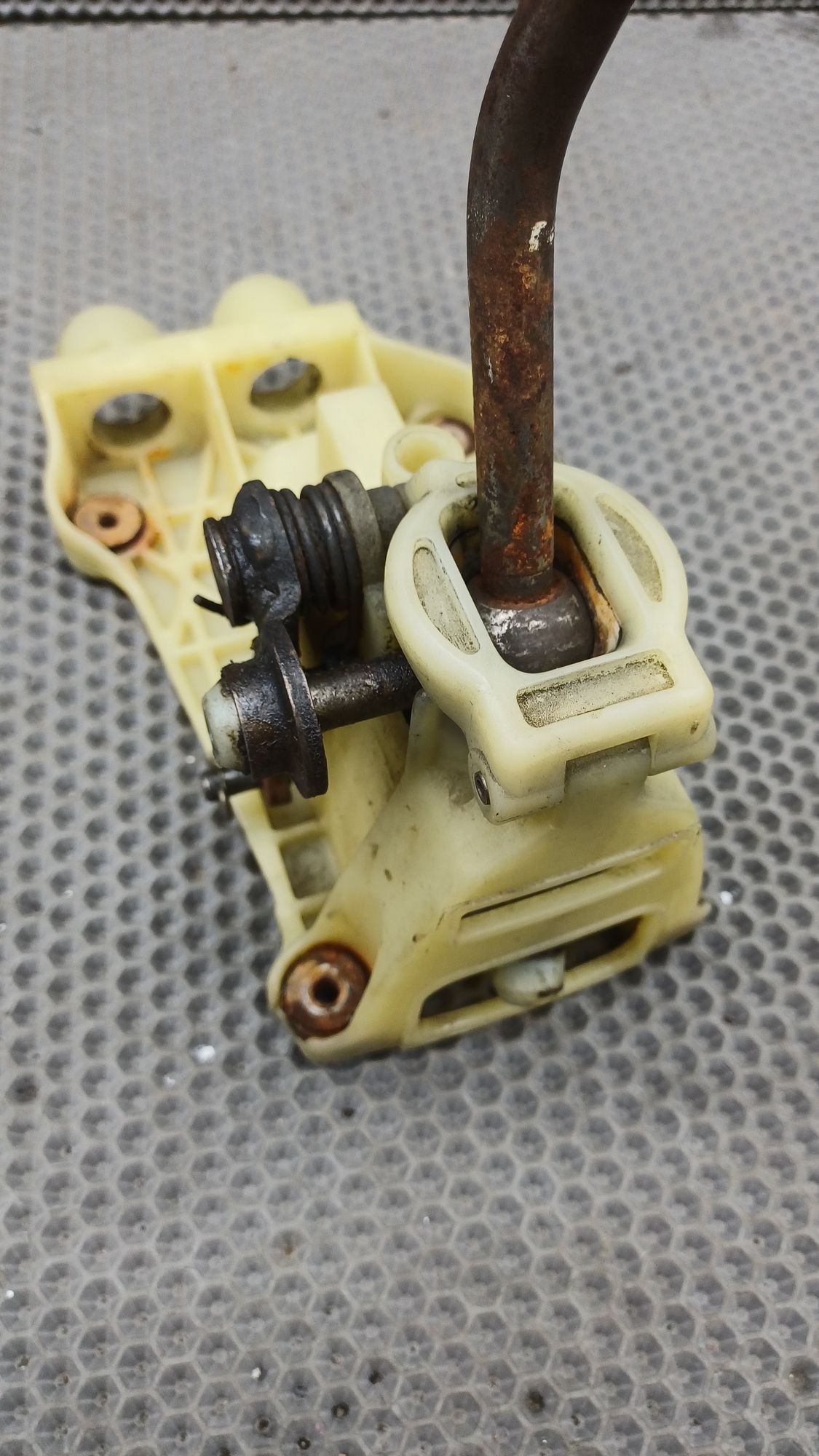 Б/У Кулиса КПП с рычагом Toyota CARINA E 6 дорест. 1992—1996 1994 Зеленый, 1490 рублей, Краснодар