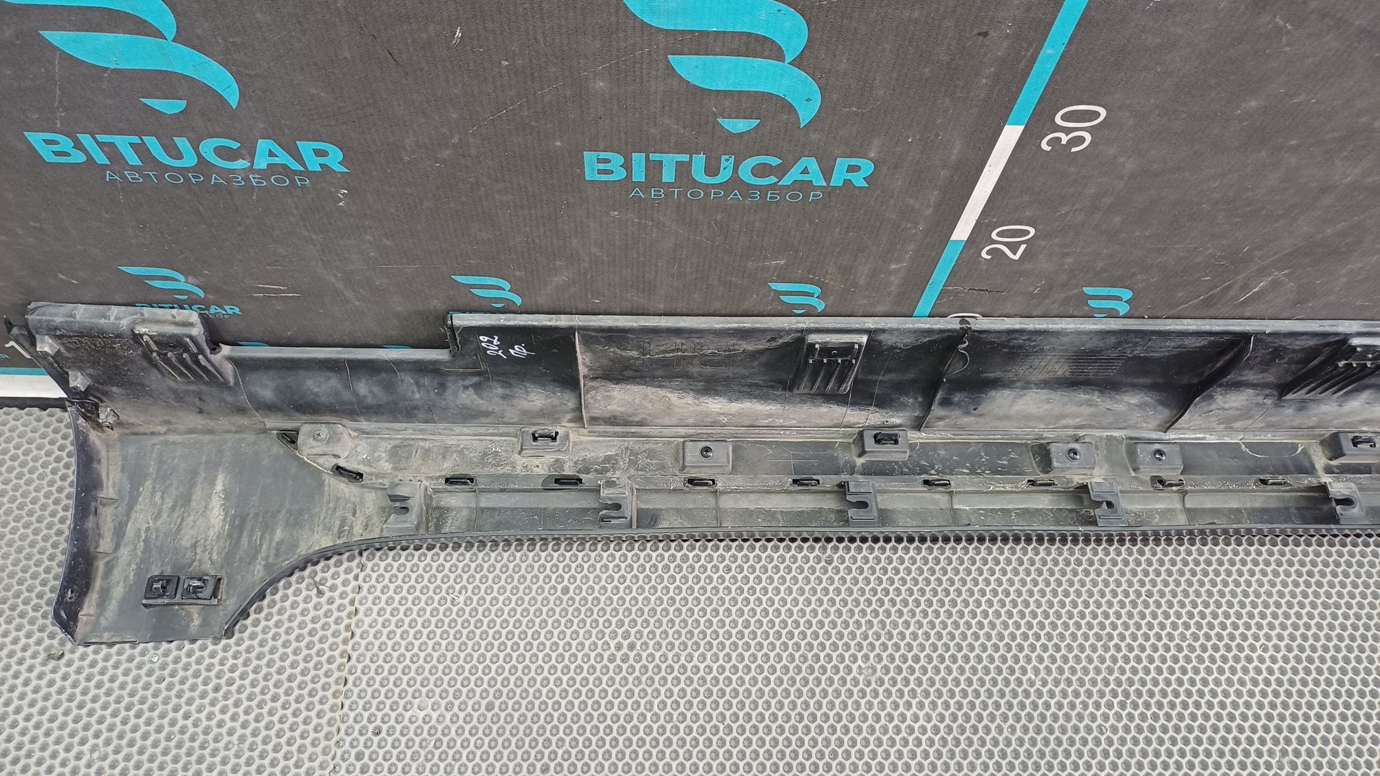 https://ycs.partsauto.market/partsauto-images/thmbs/userImages/c8f07ba63eb5b2f0f6006ea854bf8f7d/part/50c6e2b0-247e-42f0-9edd-b533783ace49_1777460418976.jpg