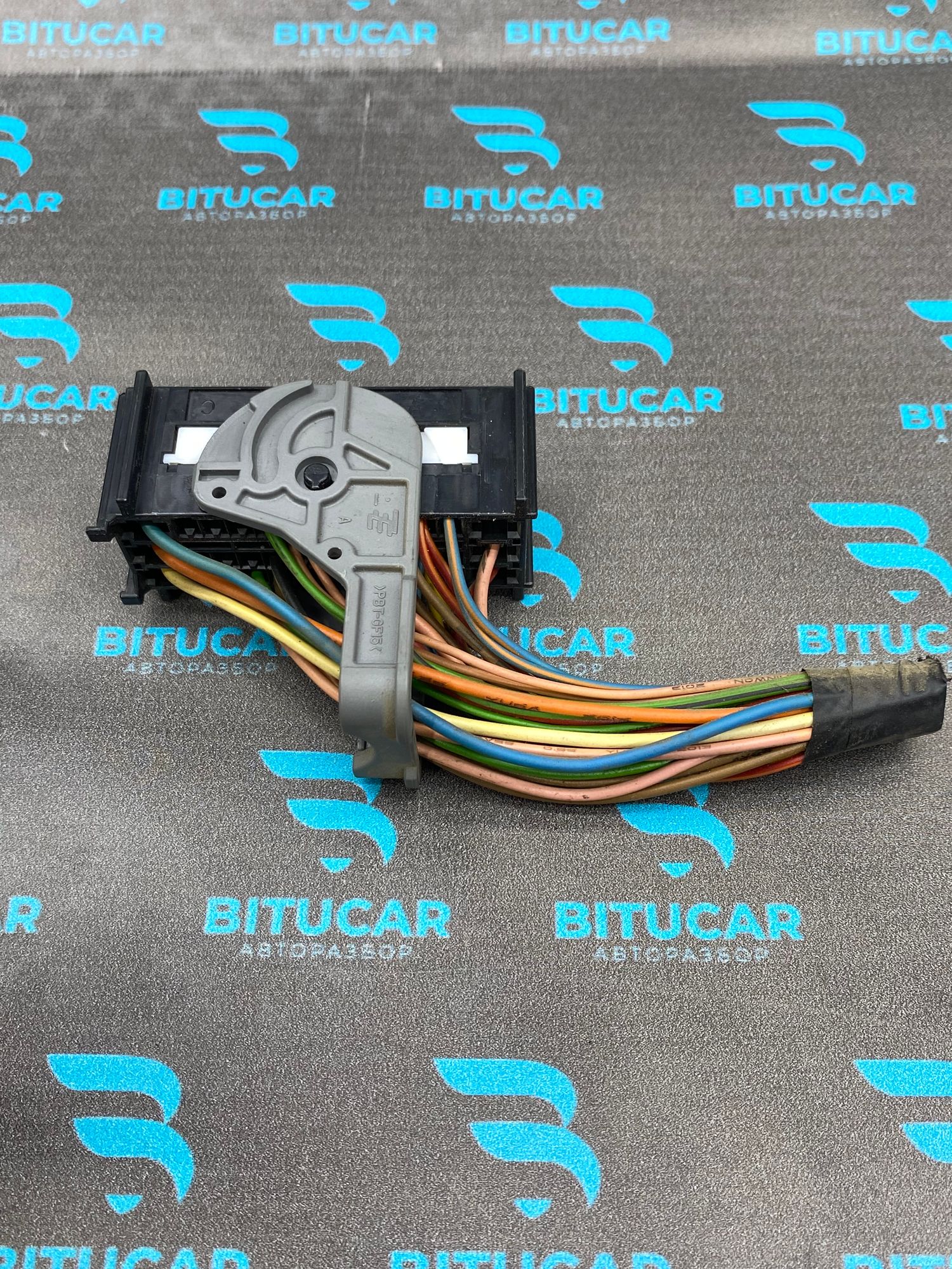 https://ycs.partsauto.market/partsauto-images/thmbs/userImages/c8f07ba63eb5b2f0f6006ea854bf8f7d/part/50d02696-4c81-4c35-939c-909f2b602cd4_1770551258893.jpg