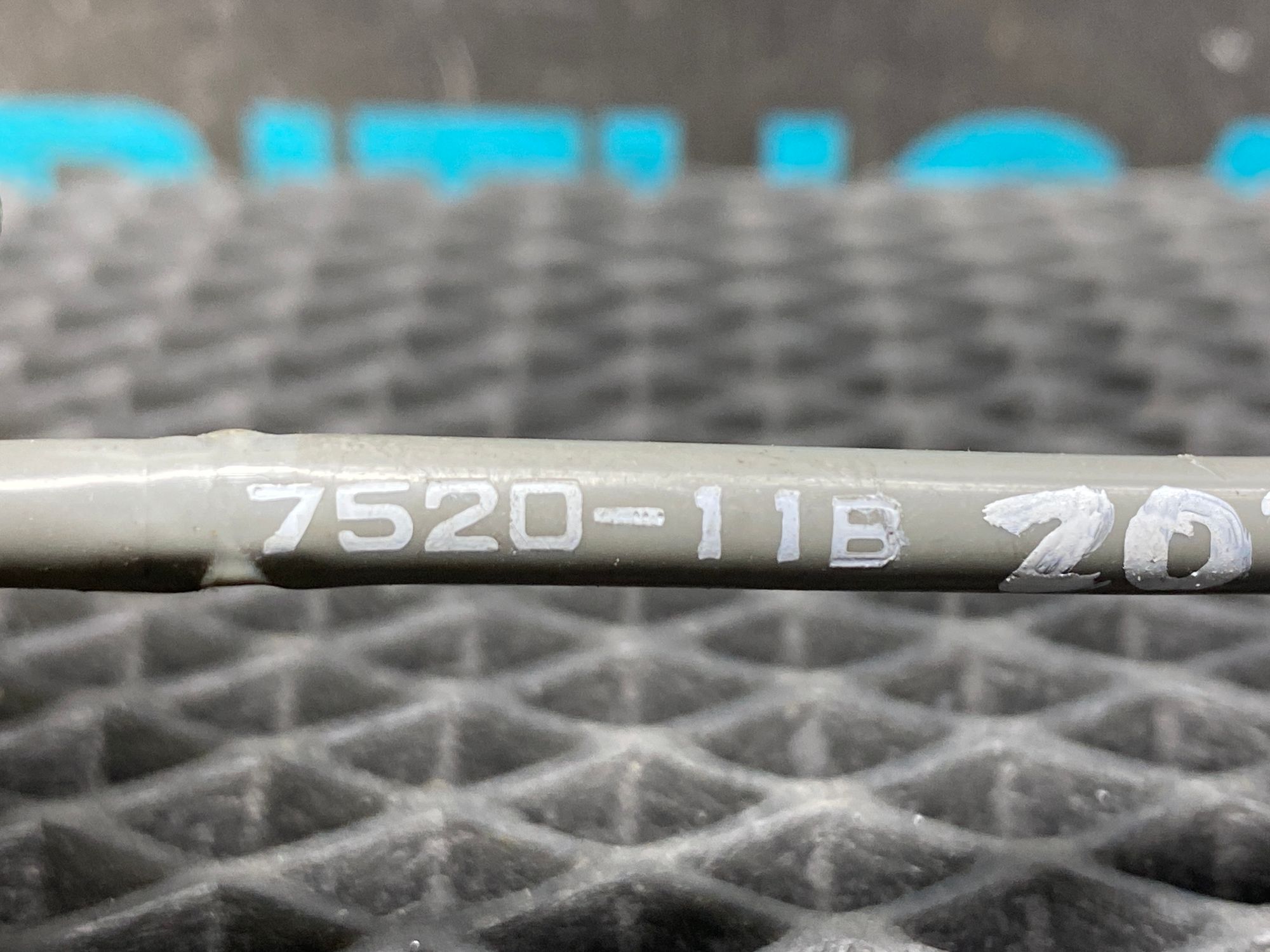 https://ycs.partsauto.market/partsauto-images/thmbs/userImages/c8f07ba63eb5b2f0f6006ea854bf8f7d/part/51d37bc0-c8c5-4c10-816f-9c0f9f2dcf9a_1777725311897.jpg