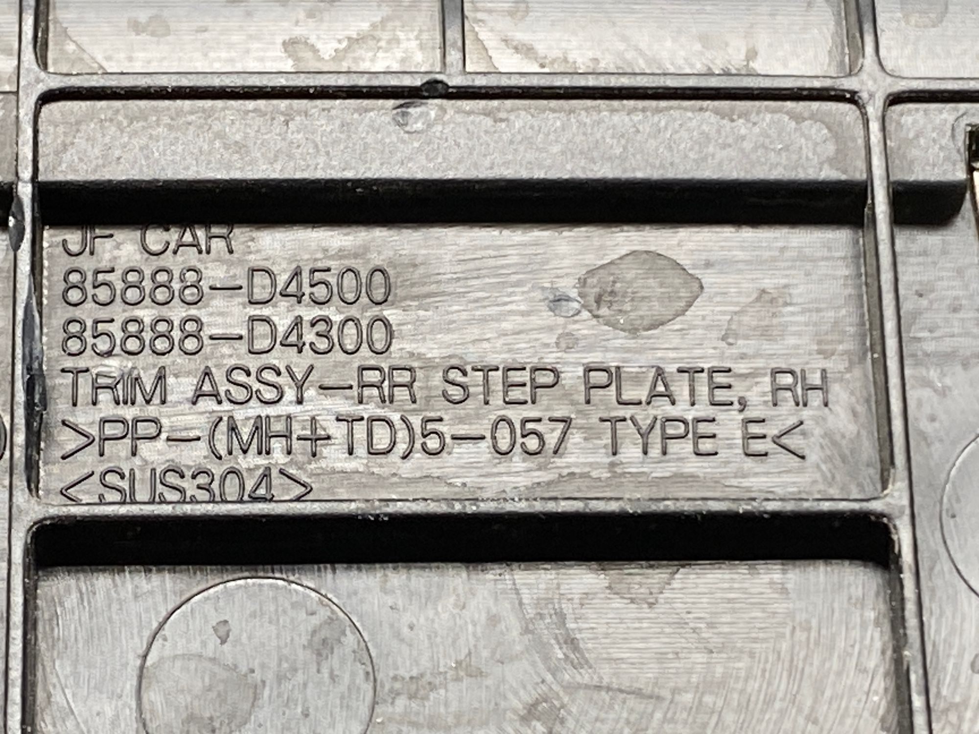 https://ycs.partsauto.market/partsauto-images/thmbs/userImages/c8f07ba63eb5b2f0f6006ea854bf8f7d/part/524bae13-d5fb-4aaa-bd0d-009ab417582e_1777732048837.jpg
