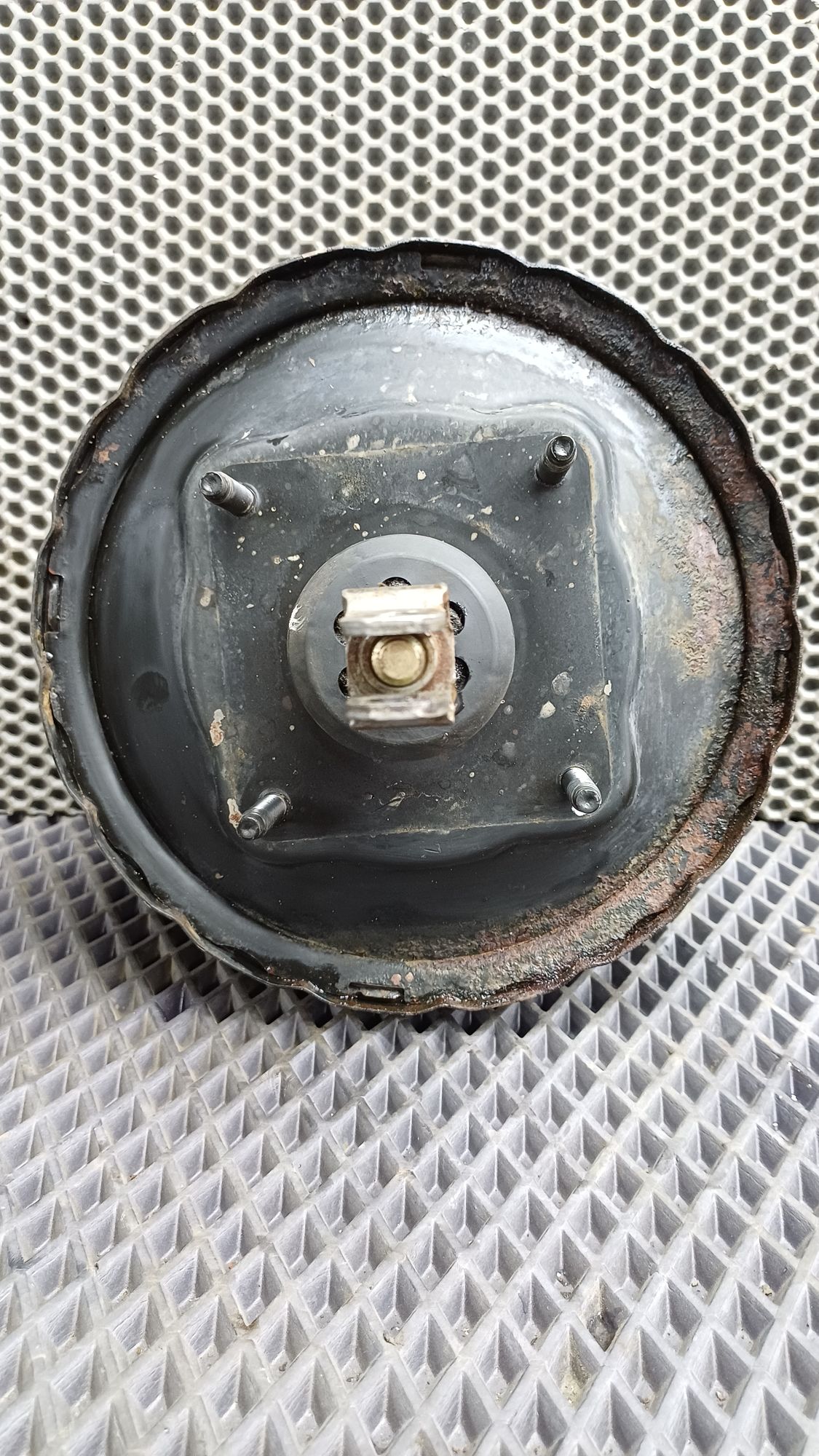 Б/У Вакуумный усилитель тормозов Toyota CARINA E 6 дорест. 1992—1996 1994 Зеленый, 1590 рублей, Краснодар