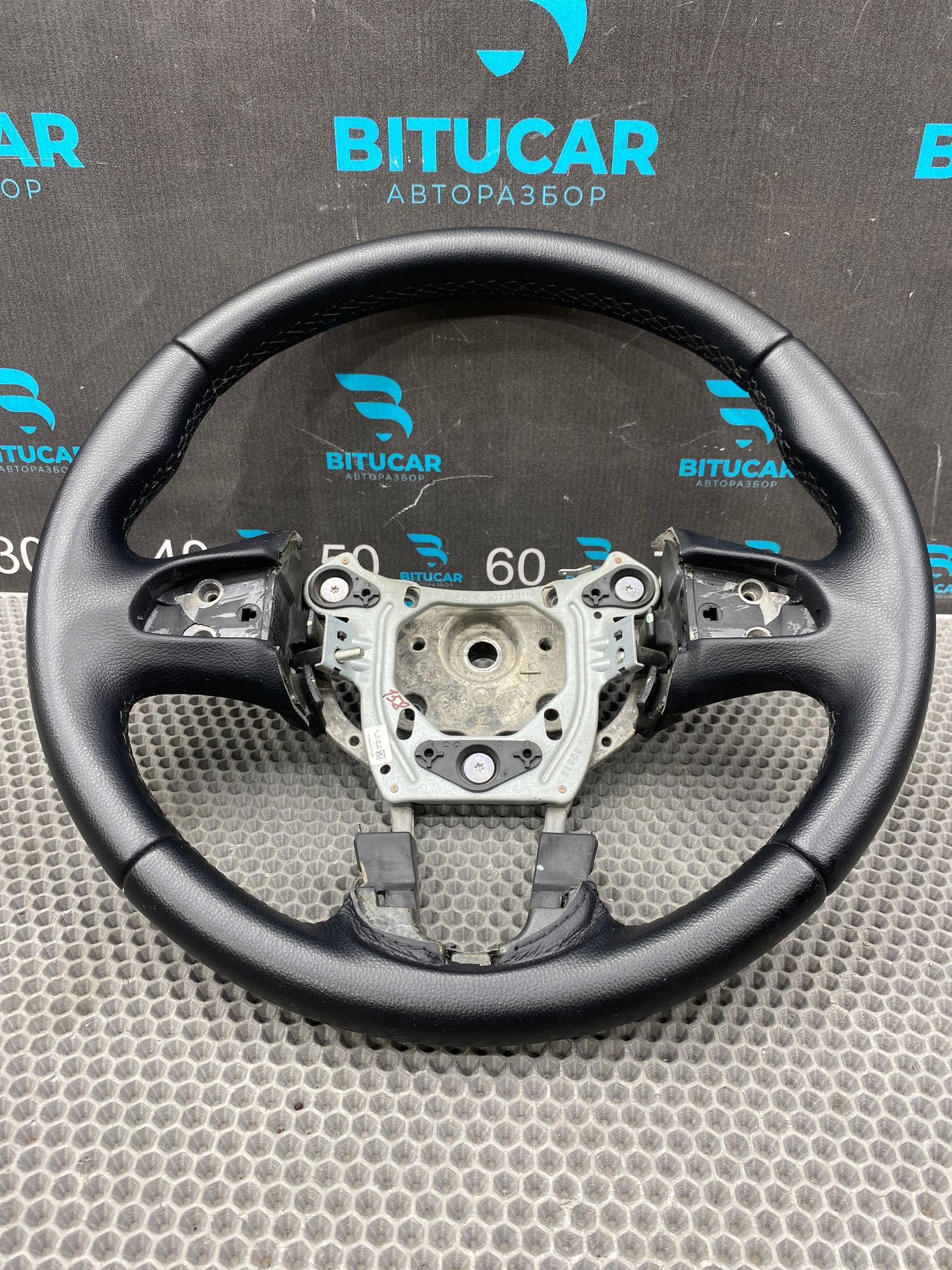 https://ycs.partsauto.market/partsauto-images/thmbs/userImages/c8f07ba63eb5b2f0f6006ea854bf8f7d/part/52a9e9e2-a093-4d2c-a500-23de70a9b5be_1774868918157.jpg