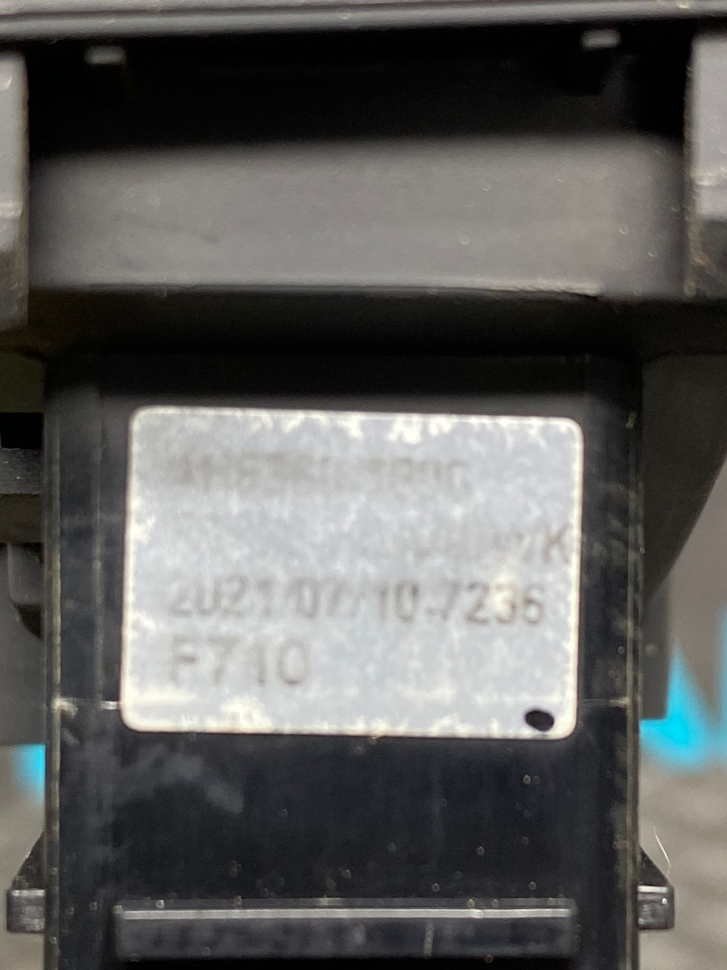 Б/У Кнопка аварийной остановки Kia Rio 4 (G4FG) 1.6L AT 2021, 7990 рублей, Краснодар