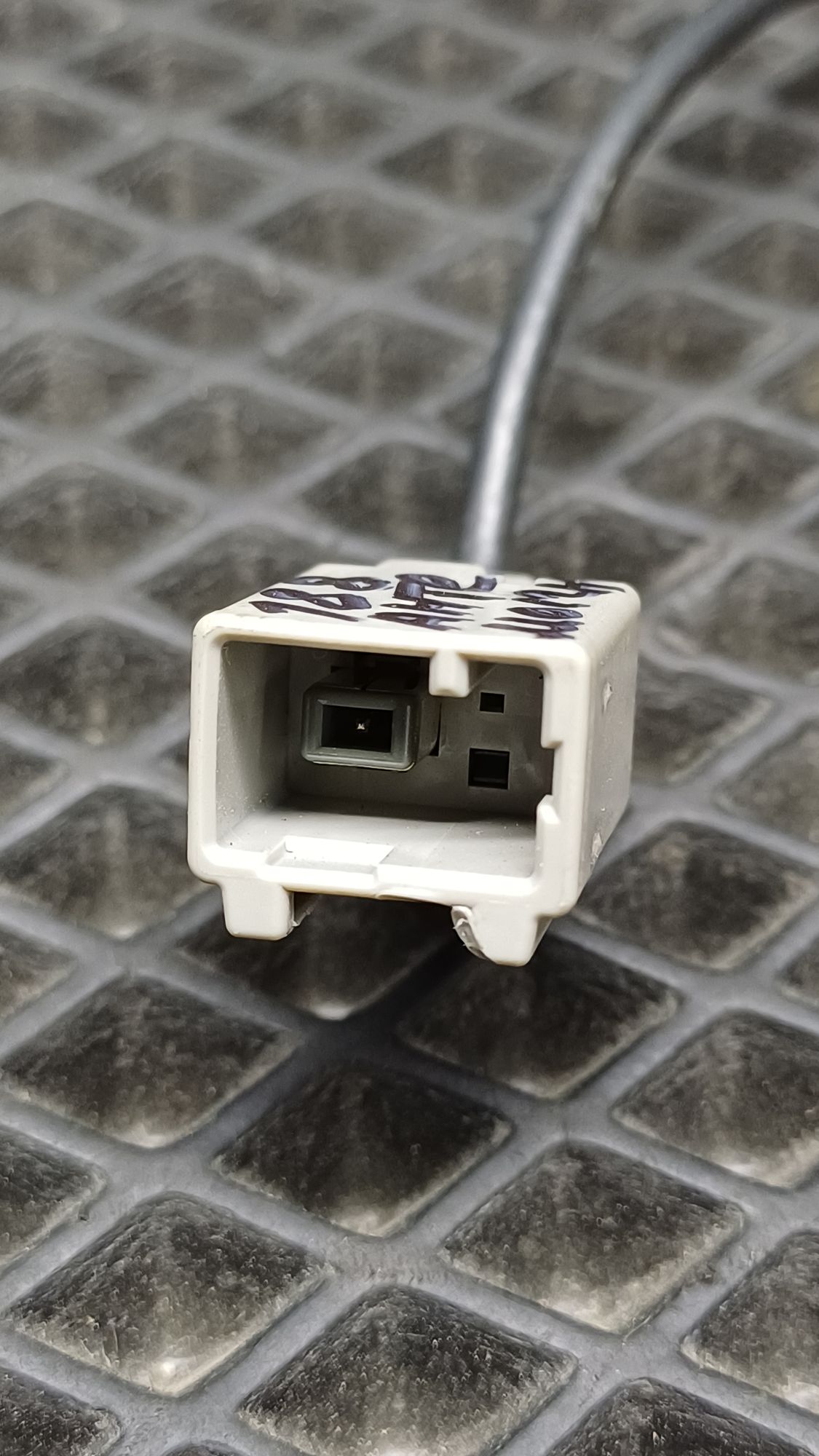https://ycs.partsauto.market/partsauto-images/thmbs/userImages/c8f07ba63eb5b2f0f6006ea854bf8f7d/part/54c6735e-1b7c-42d8-9d8f-c491f4488b61_1777554962937.jpg