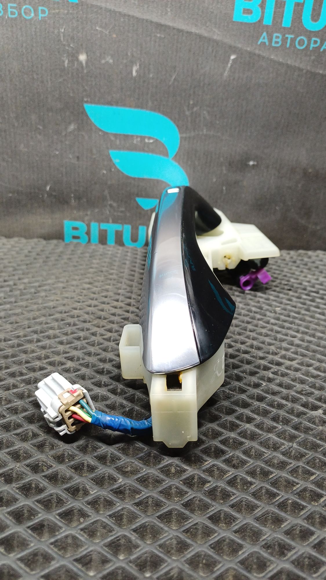 https://ycs.partsauto.market/partsauto-images/thmbs/userImages/c8f07ba63eb5b2f0f6006ea854bf8f7d/part/5523f29a-c8f8-4efd-9647-2c4182d53217_1777561145273.jpg