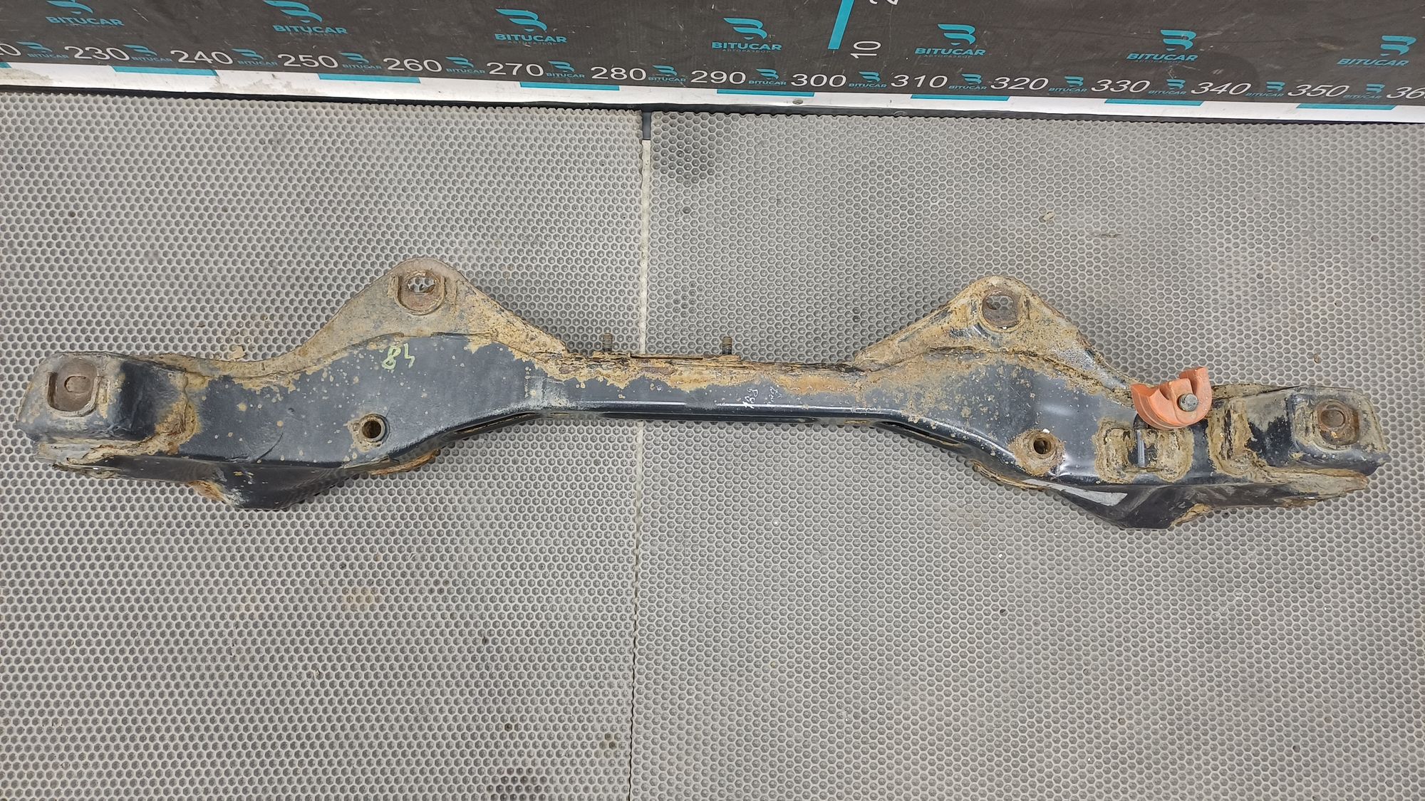 https://ycs.partsauto.market/partsauto-images/thmbs/userImages/c8f07ba63eb5b2f0f6006ea854bf8f7d/part/565054e5-d82f-445c-b8dd-efea5baf5a9b_1777275235731.jpg