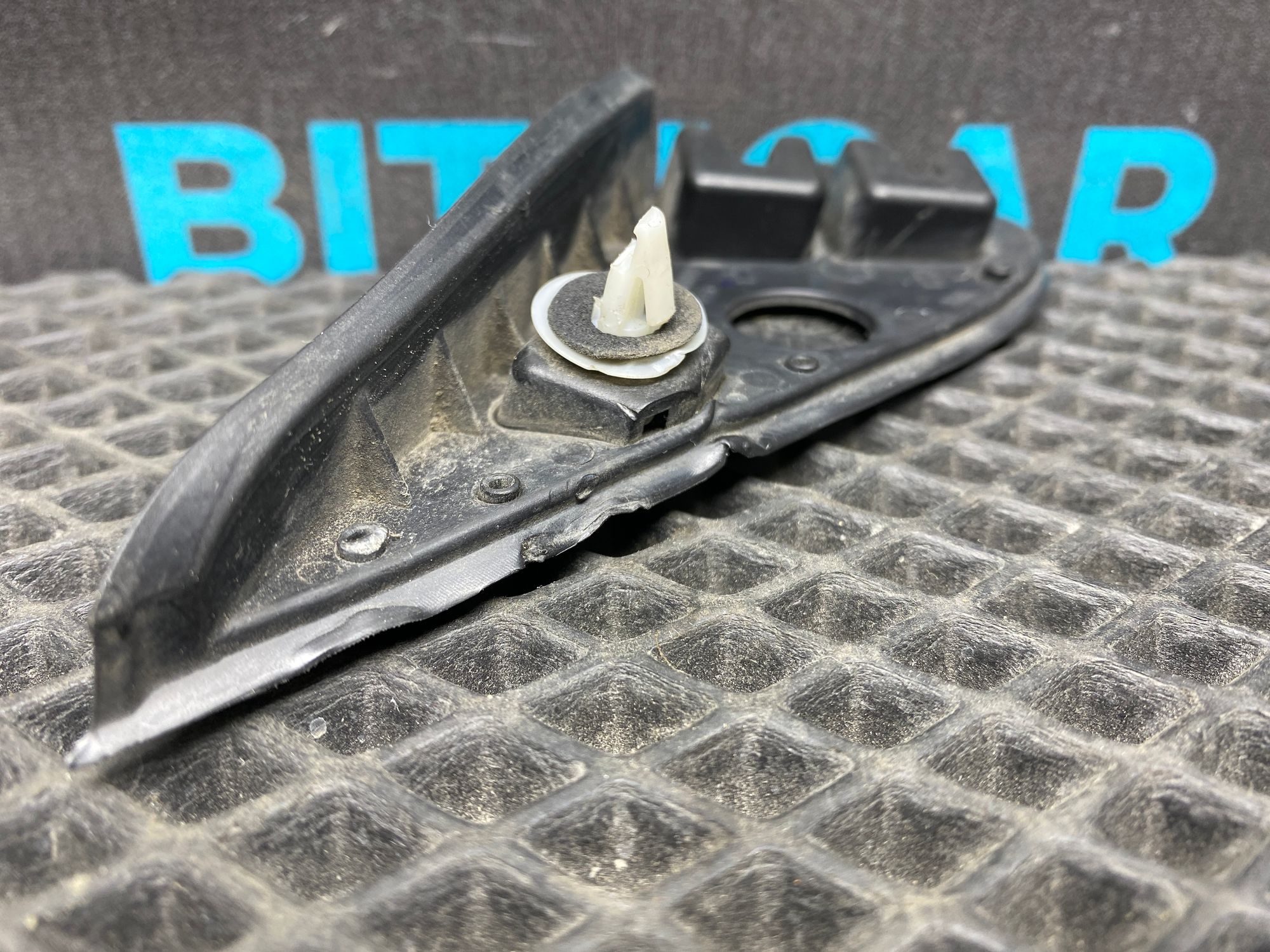 https://ycs.partsauto.market/partsauto-images/thmbs/userImages/c8f07ba63eb5b2f0f6006ea854bf8f7d/part/5759fdbd-8ffe-4146-b388-7e6d18b1bcd2_1776935691924.jpg