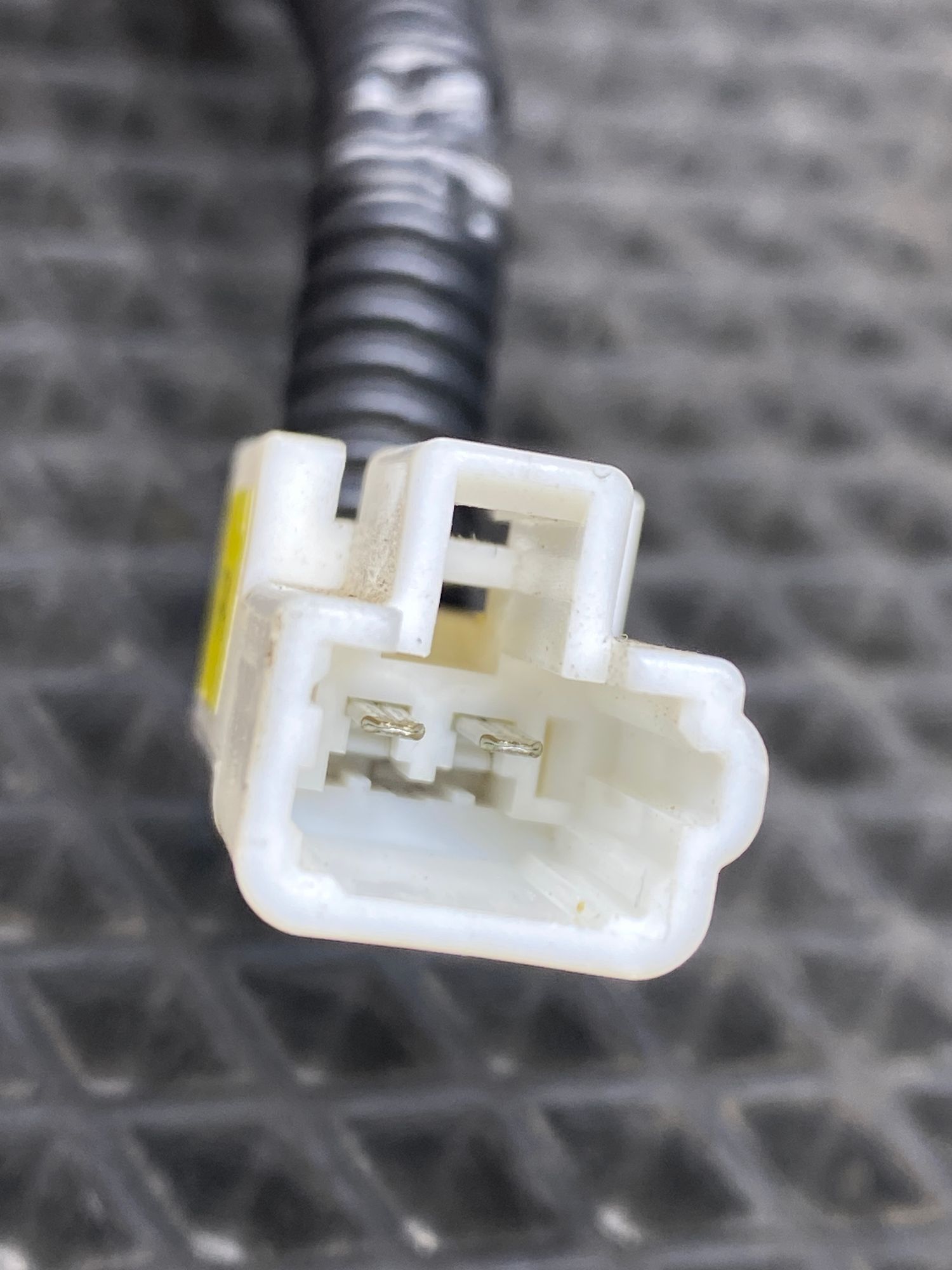 https://ycs.partsauto.market/partsauto-images/thmbs/userImages/c8f07ba63eb5b2f0f6006ea854bf8f7d/part/5850f066-4e83-4be6-b94f-fbf1c3bcd7e8_1777552343979.jpg