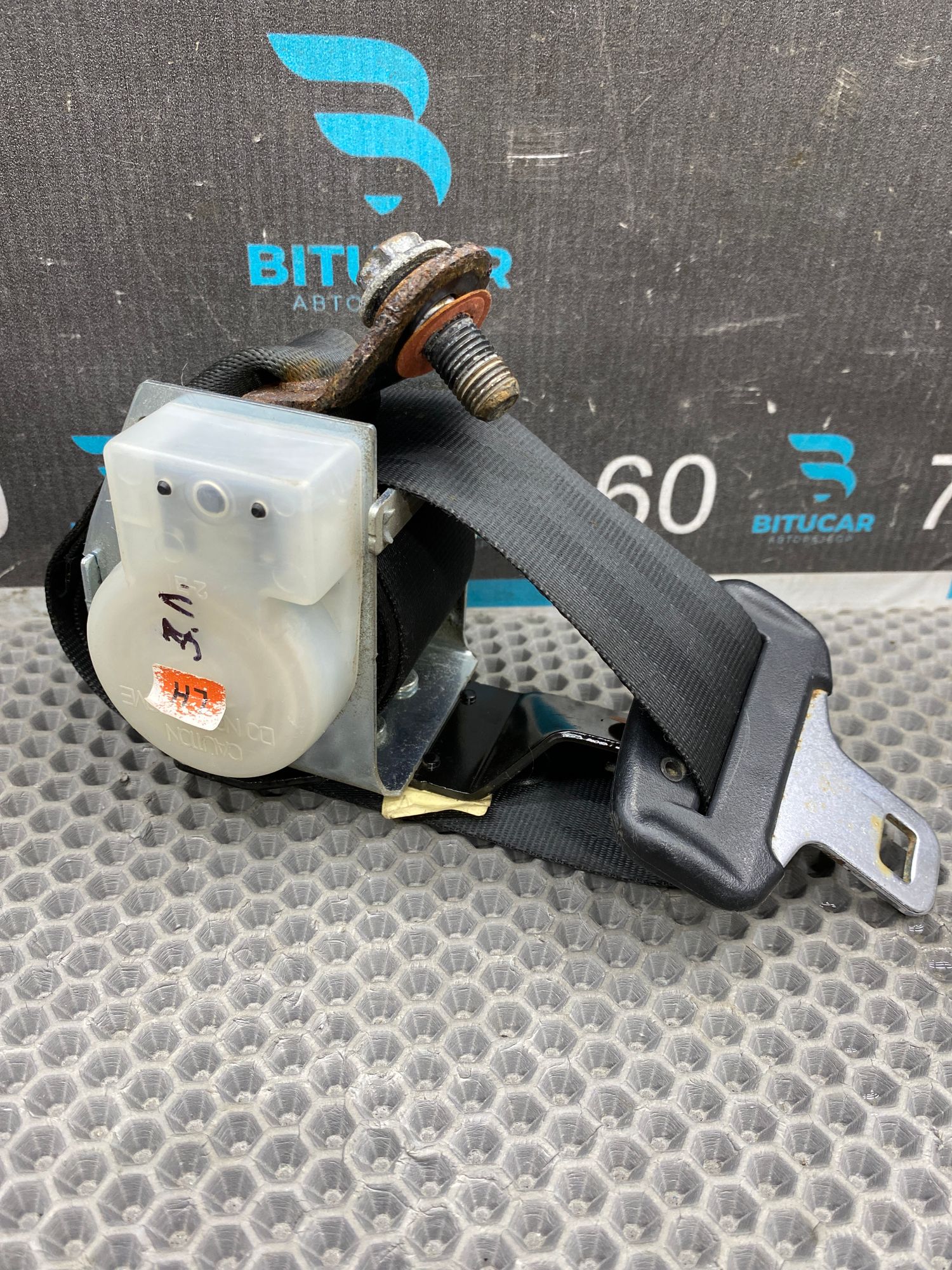 https://ycs.partsauto.market/partsauto-images/thmbs/userImages/c8f07ba63eb5b2f0f6006ea854bf8f7d/part/59302ec6-2c57-41a3-9f02-dc6fc7a816c2_1775040452974.jpg