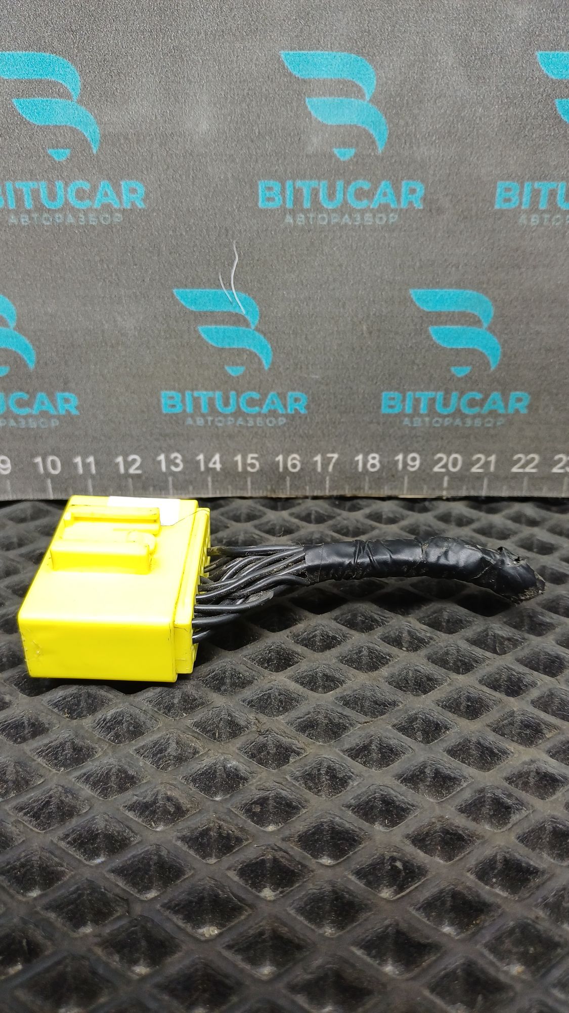 https://ycs.partsauto.market/partsauto-images/thmbs/userImages/c8f07ba63eb5b2f0f6006ea854bf8f7d/part/5a2e8432-3dbf-430a-9c54-7d5e5aa8c2f3_1777538219095.jpg